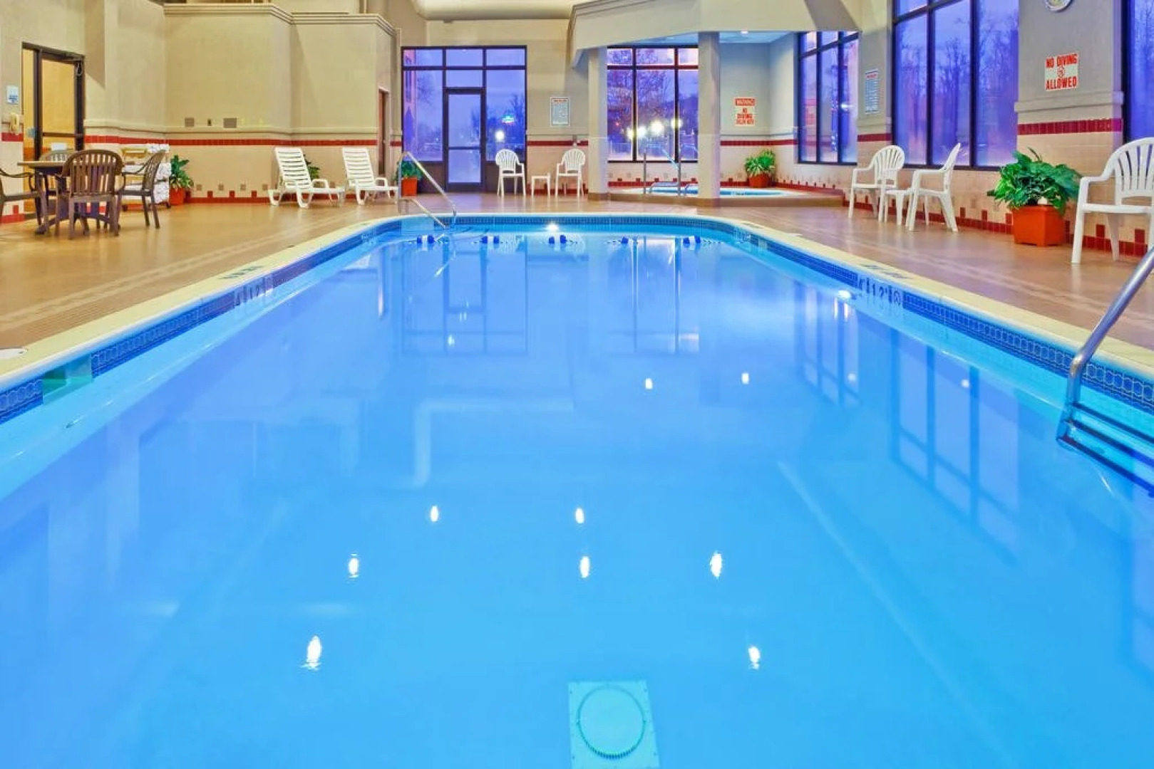 Auburn Place Hotel & Suites - Paducah