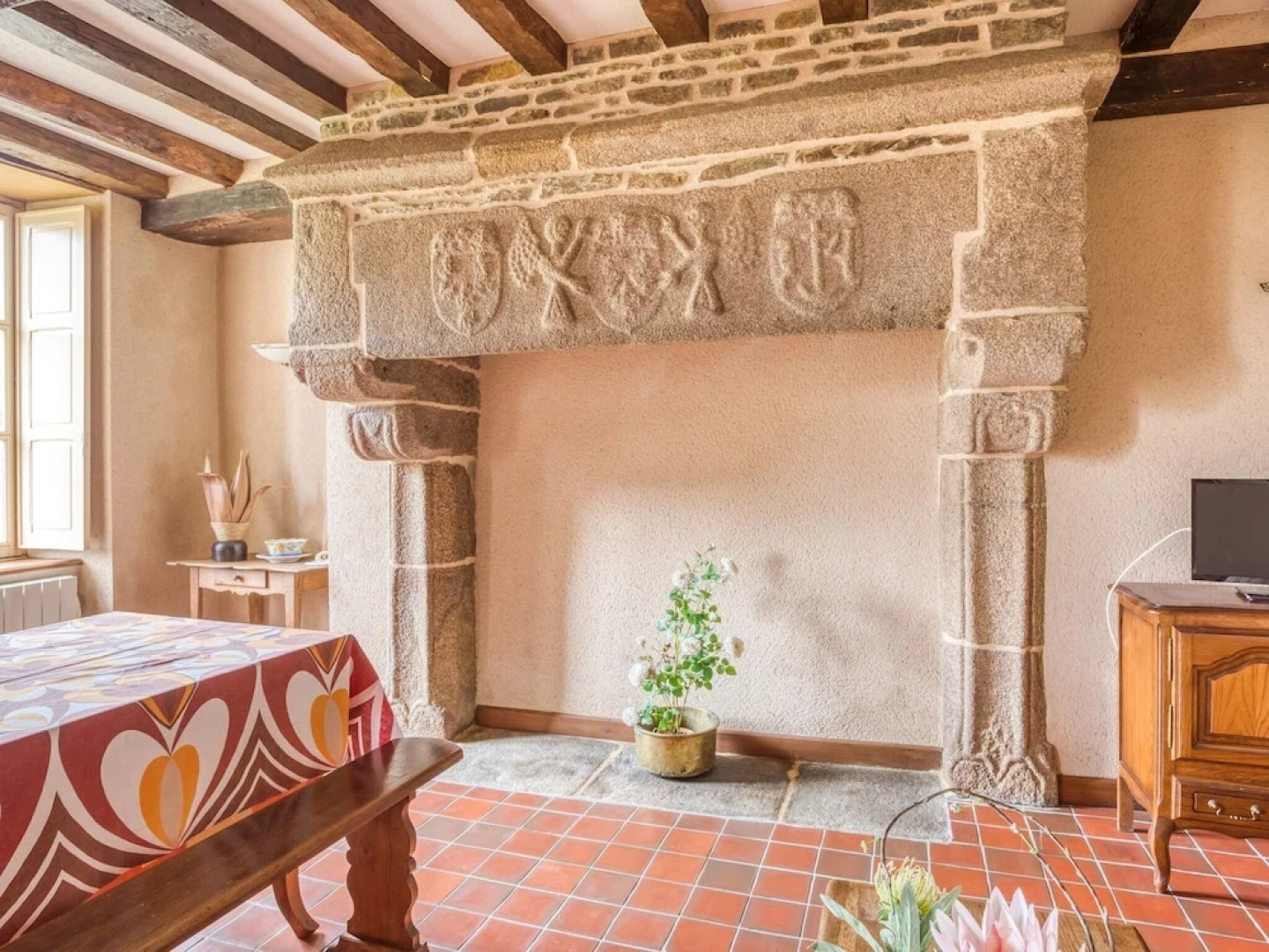 Dreamy Holiday Home in Saint-james With Private Garden