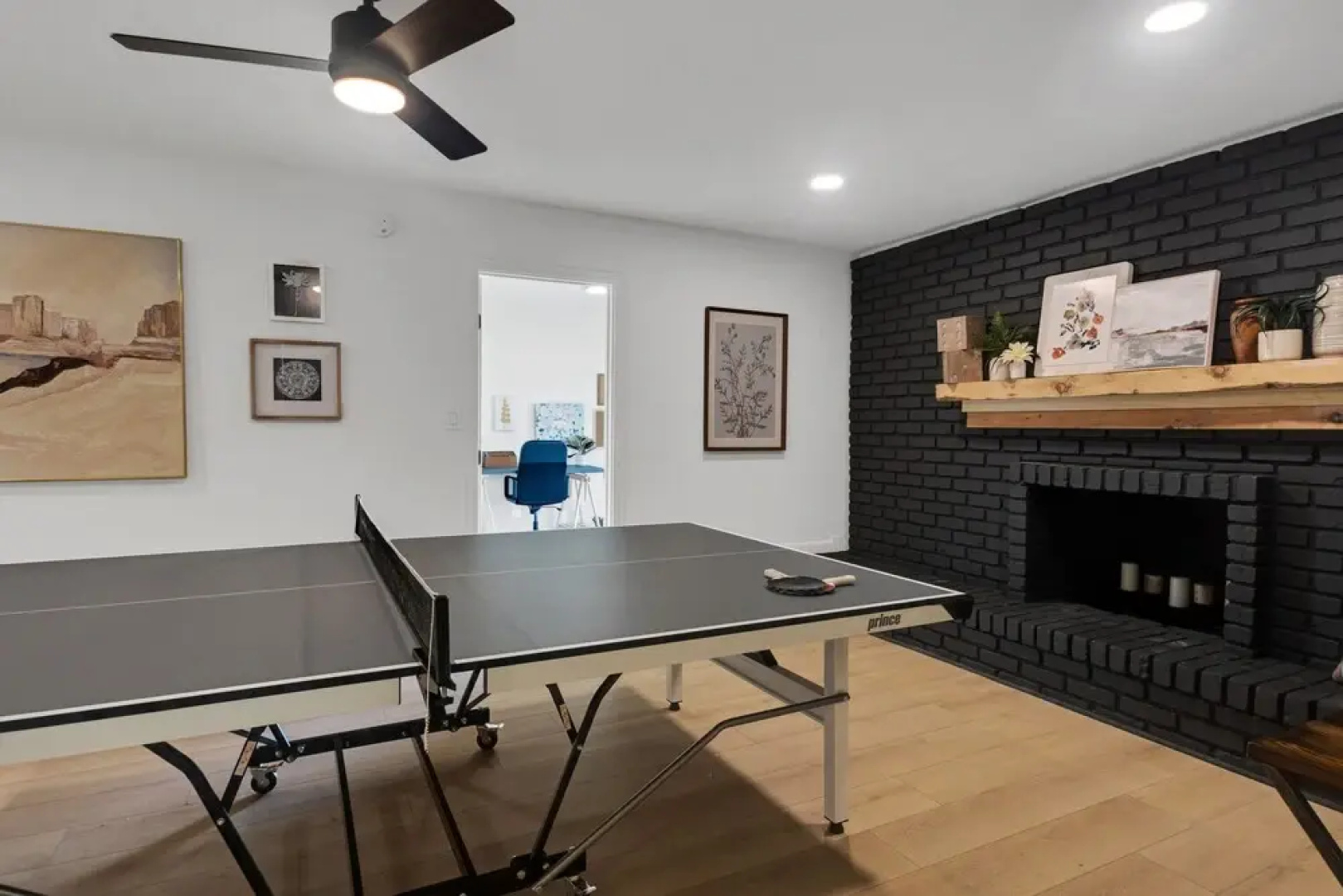 Fabulous Oasis On 59th 4 Bedroom Home by Redawning