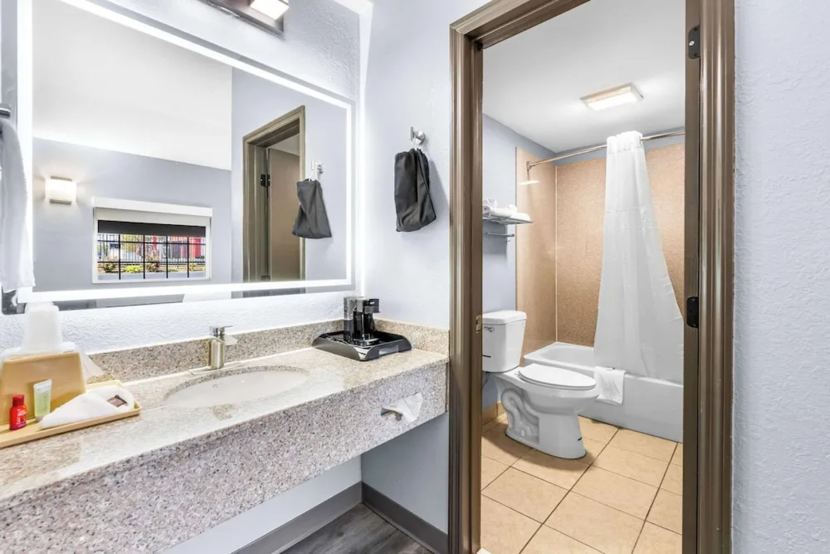 Americas Best Value Inn Lawrenceburg