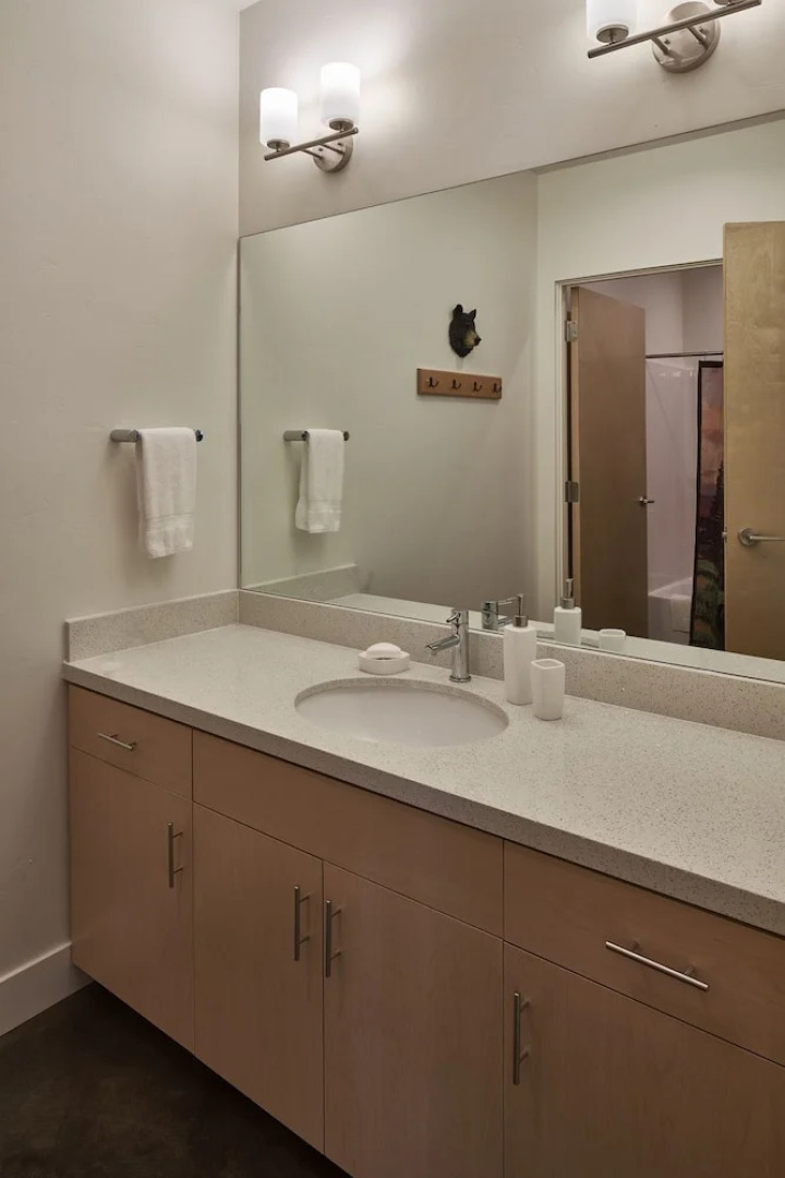 The Victor Apartments