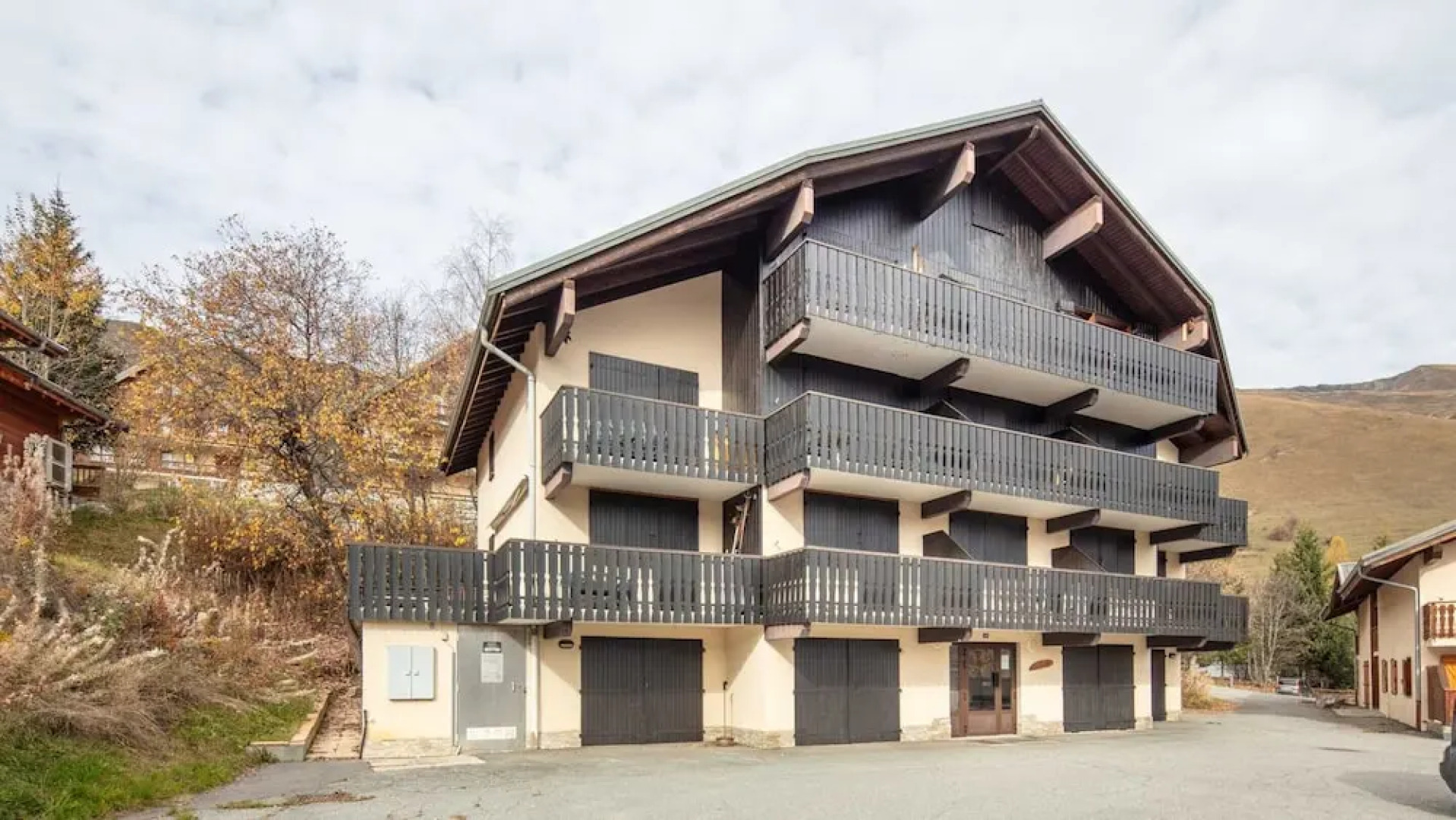 Studio in Saint-sorlin Near Ski Slopes