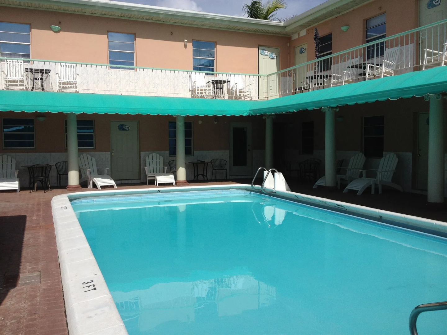 Hollywood Beach Blue Wave