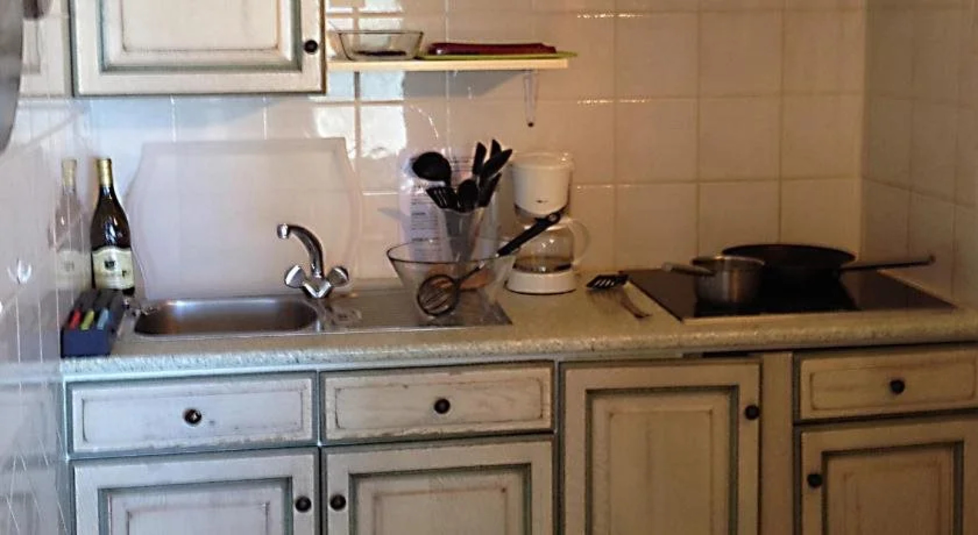 Hôtel et Studios Les Amandiers