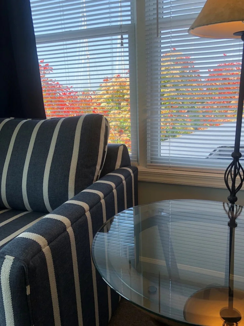 Knapps Narrows Marina & Inn