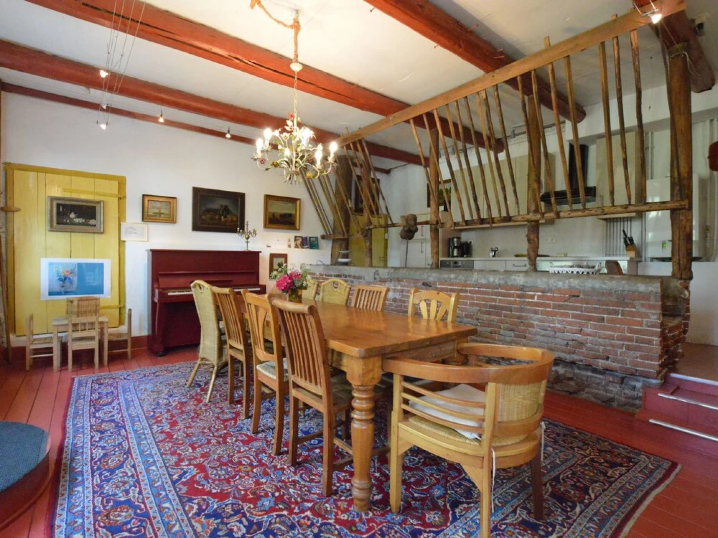 Heritage Farmhouse in Bronneger near Town Center