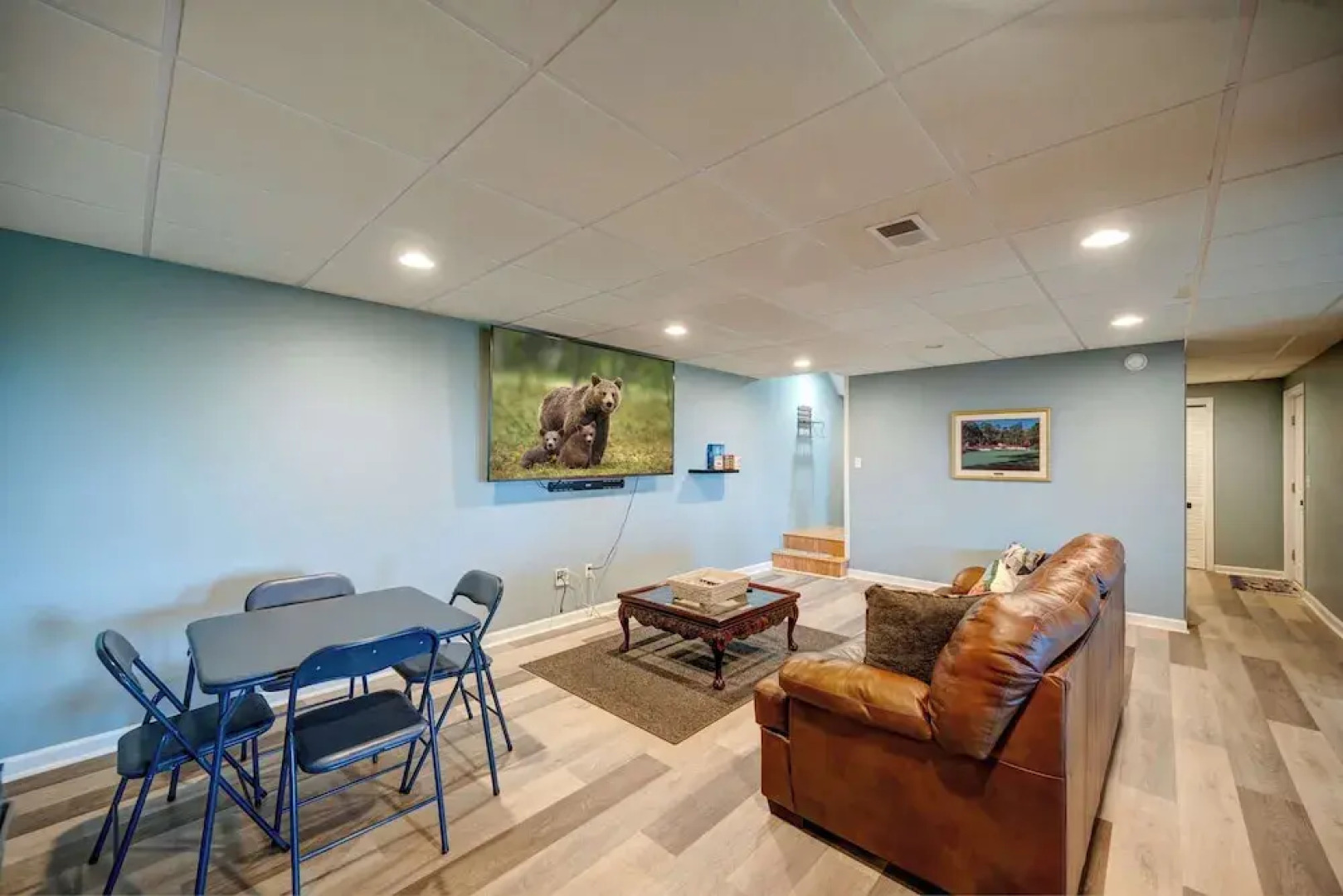 Sunset View 3 BDR Close to Downtown!