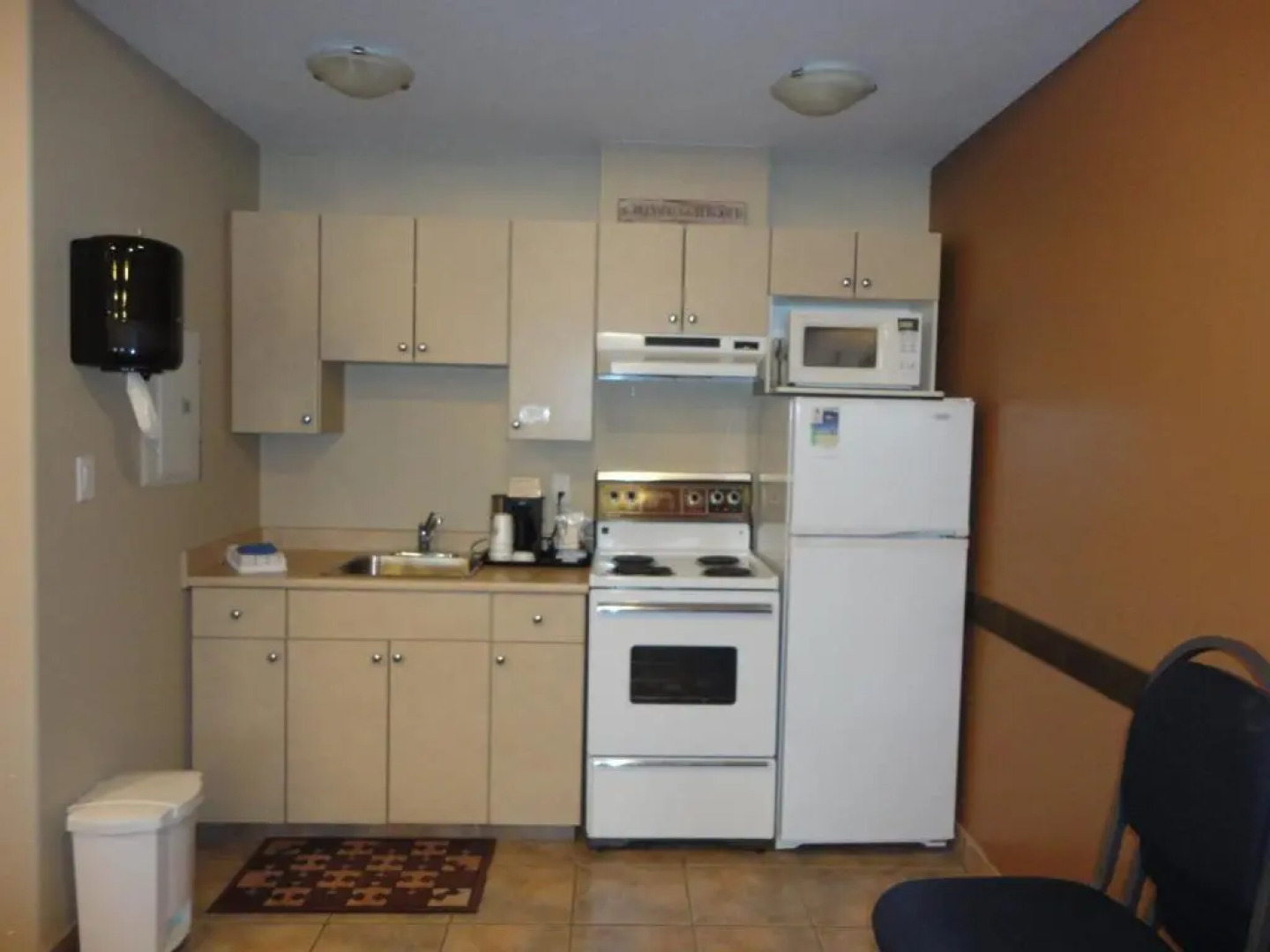 Coast Osoyoos Beach Hotel