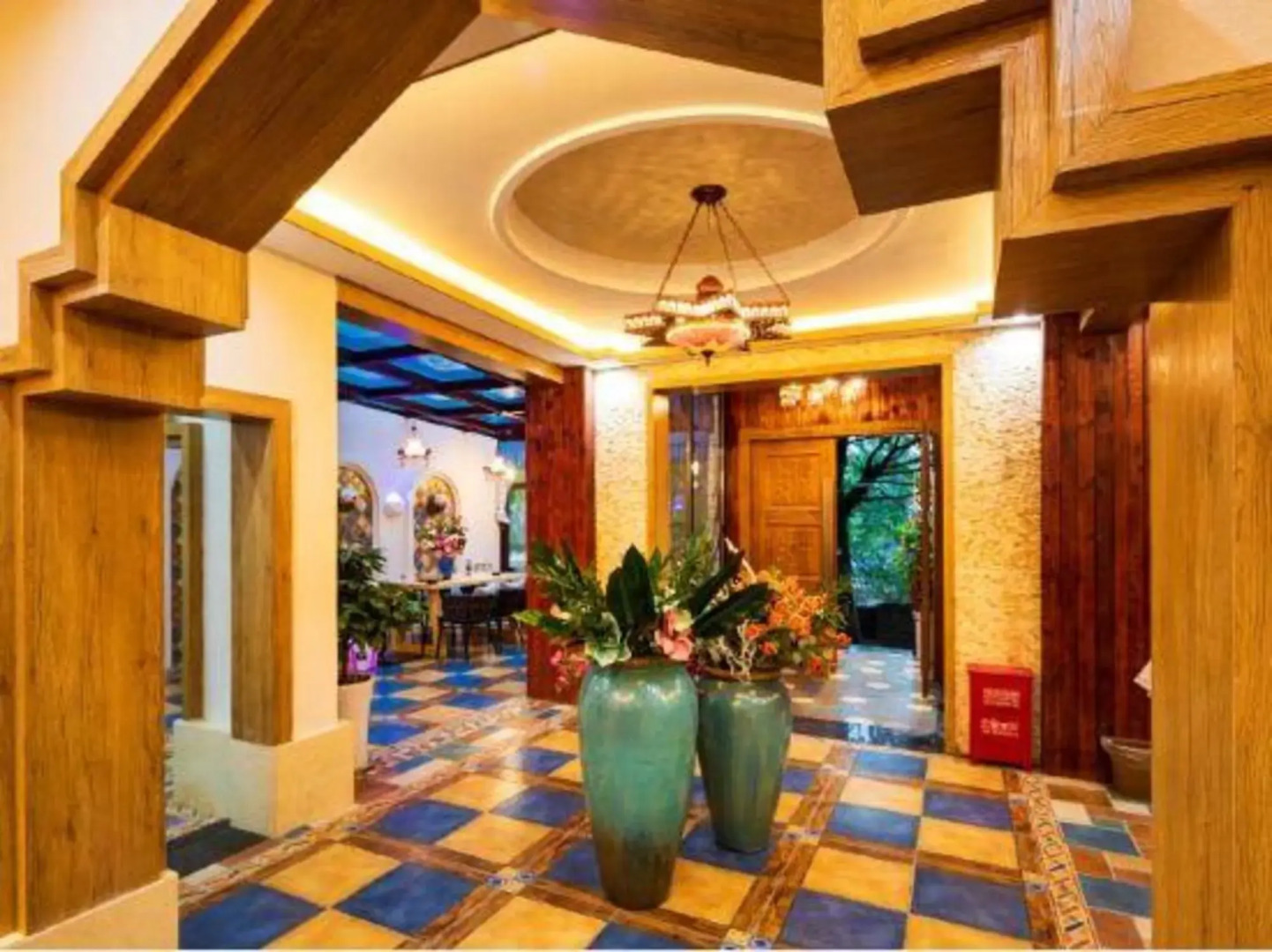 Riverside Pool Hotspring Boutique Hotel