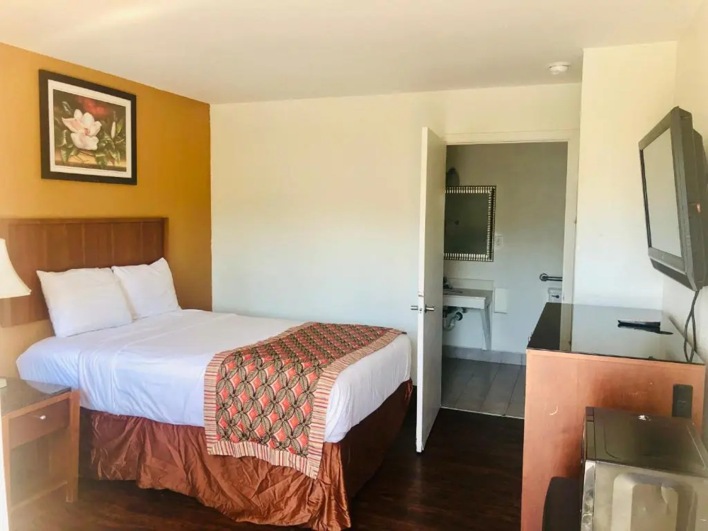 Royal Inn - Richmond Hill