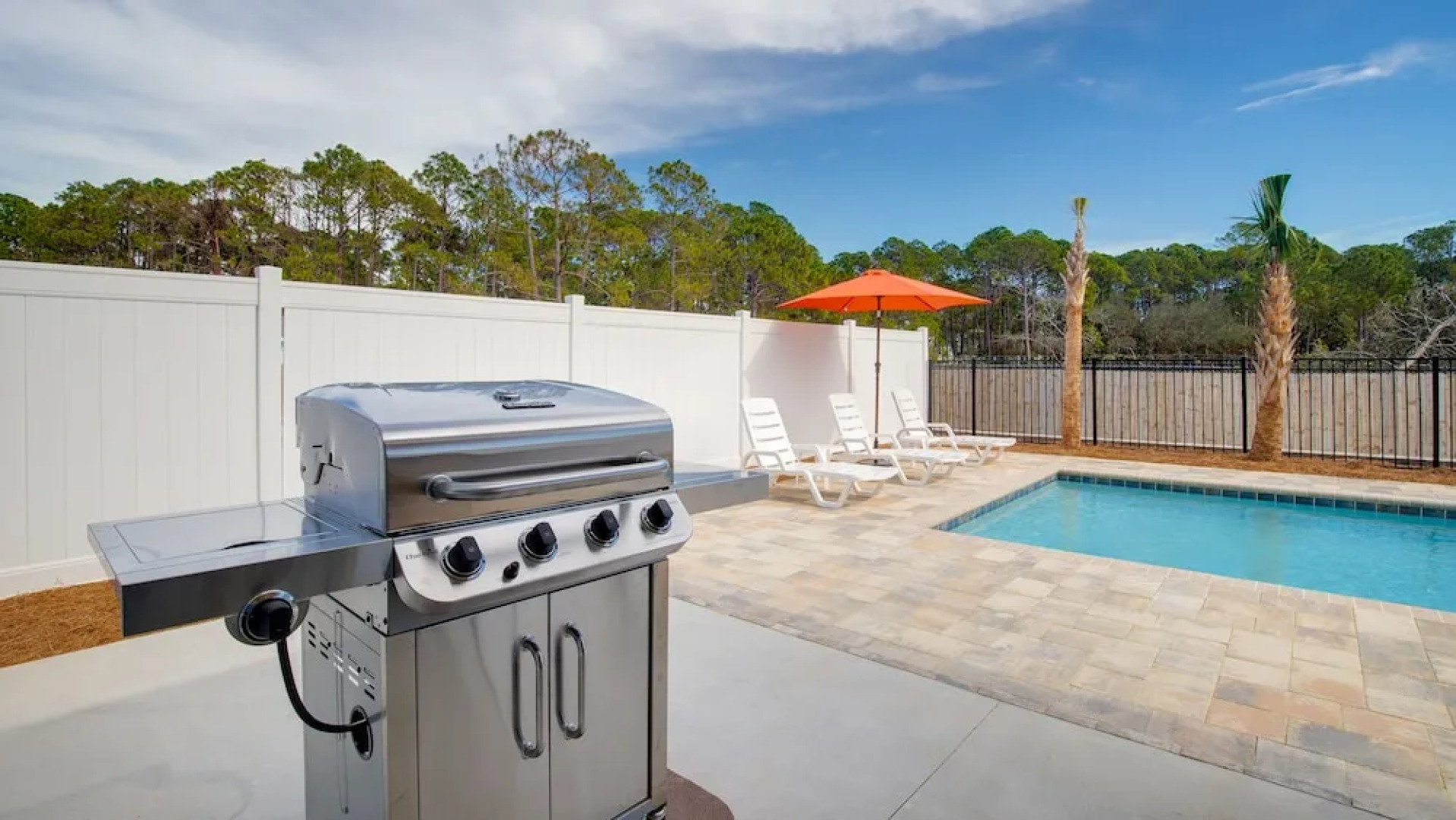 525 Lyndell Ln - Pier Relaxation II