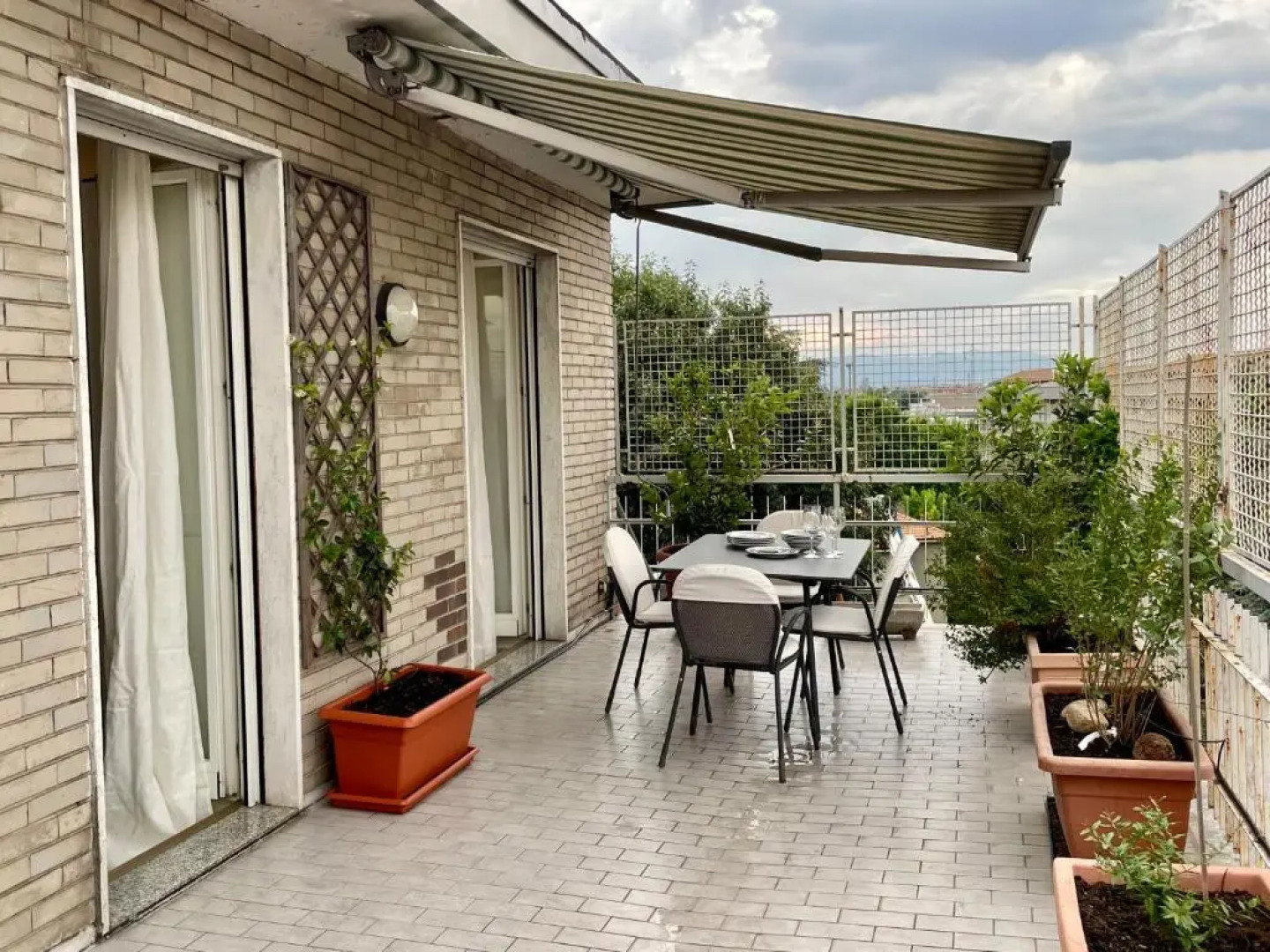 Splendido e luminoso appartamento con terrazzo