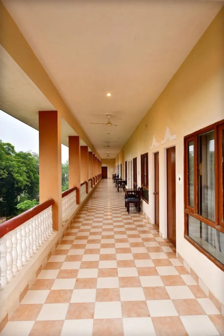 Kadamb Kunj Resort - Bharatpur