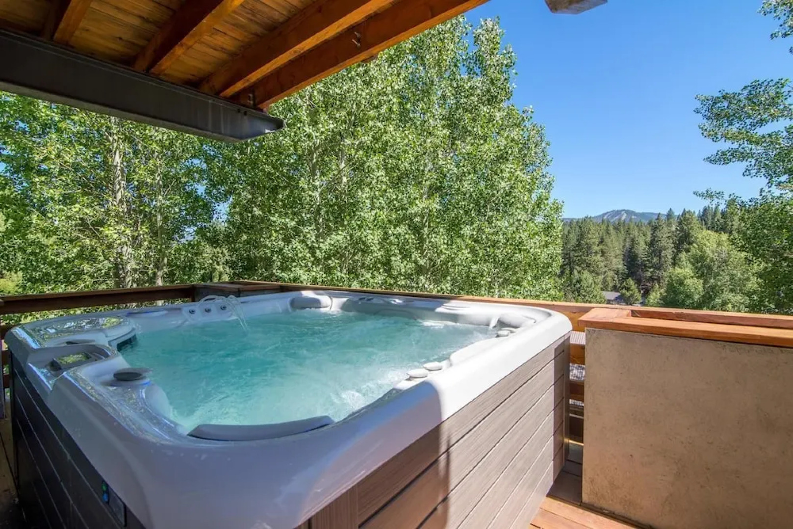 Palisades 4 Bedroom Holiday Home By Tahoe Truckee