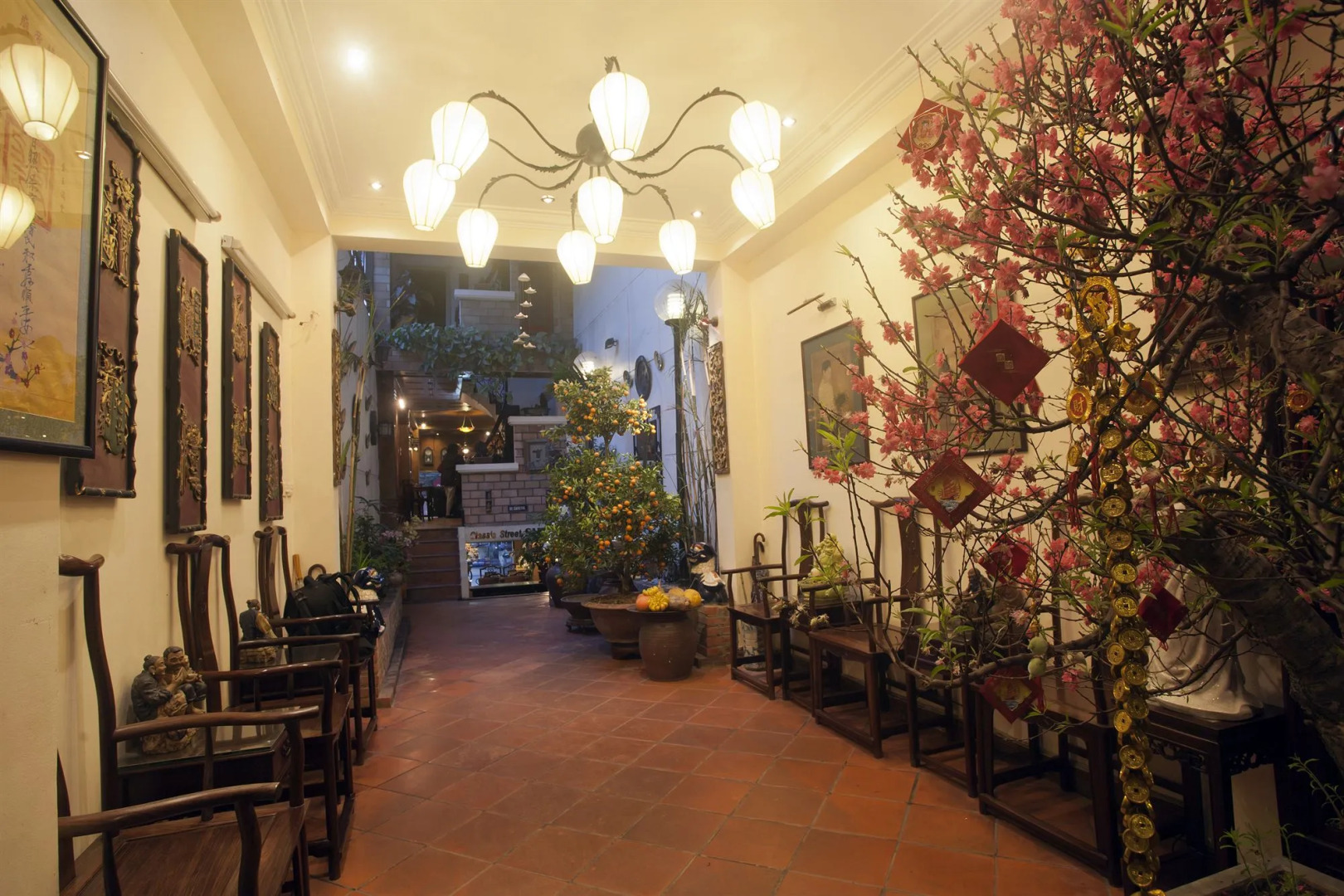 Classic Street Hotel