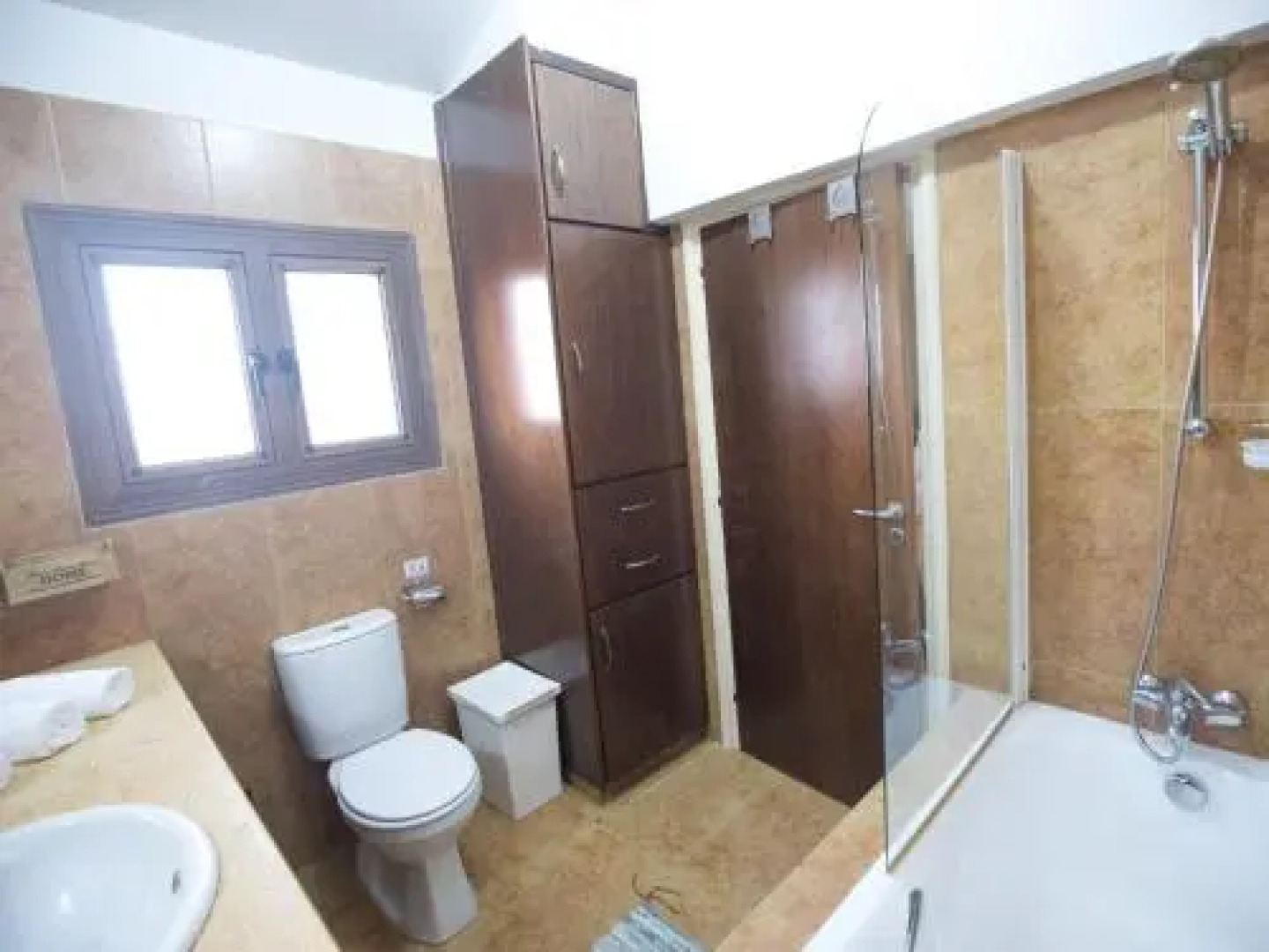 Sunshine Luxury House