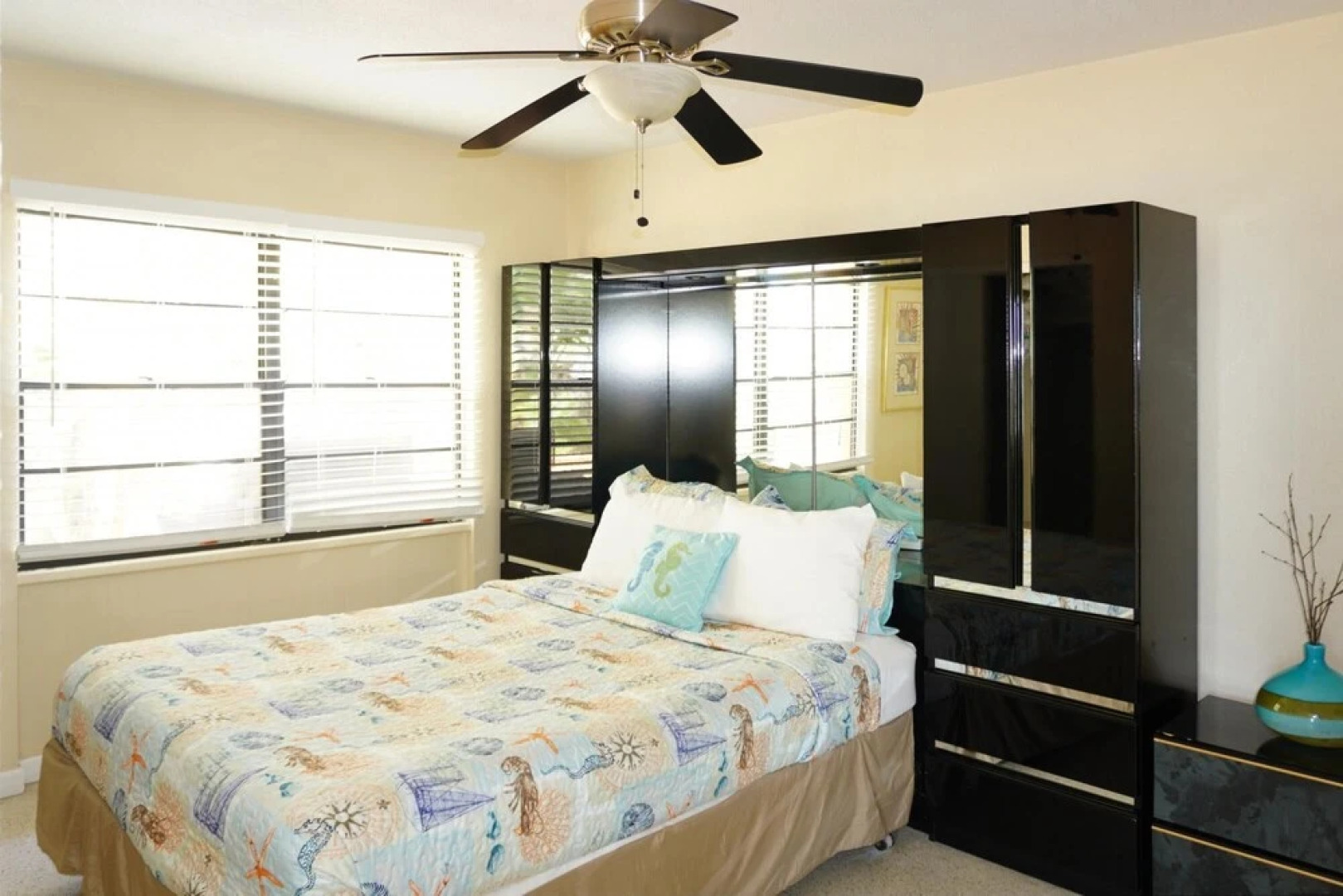 Misty Isles Redington Beachfront Suite 5