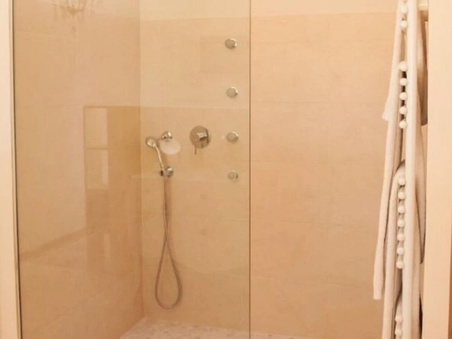 Montjuic Bed & Breakfast