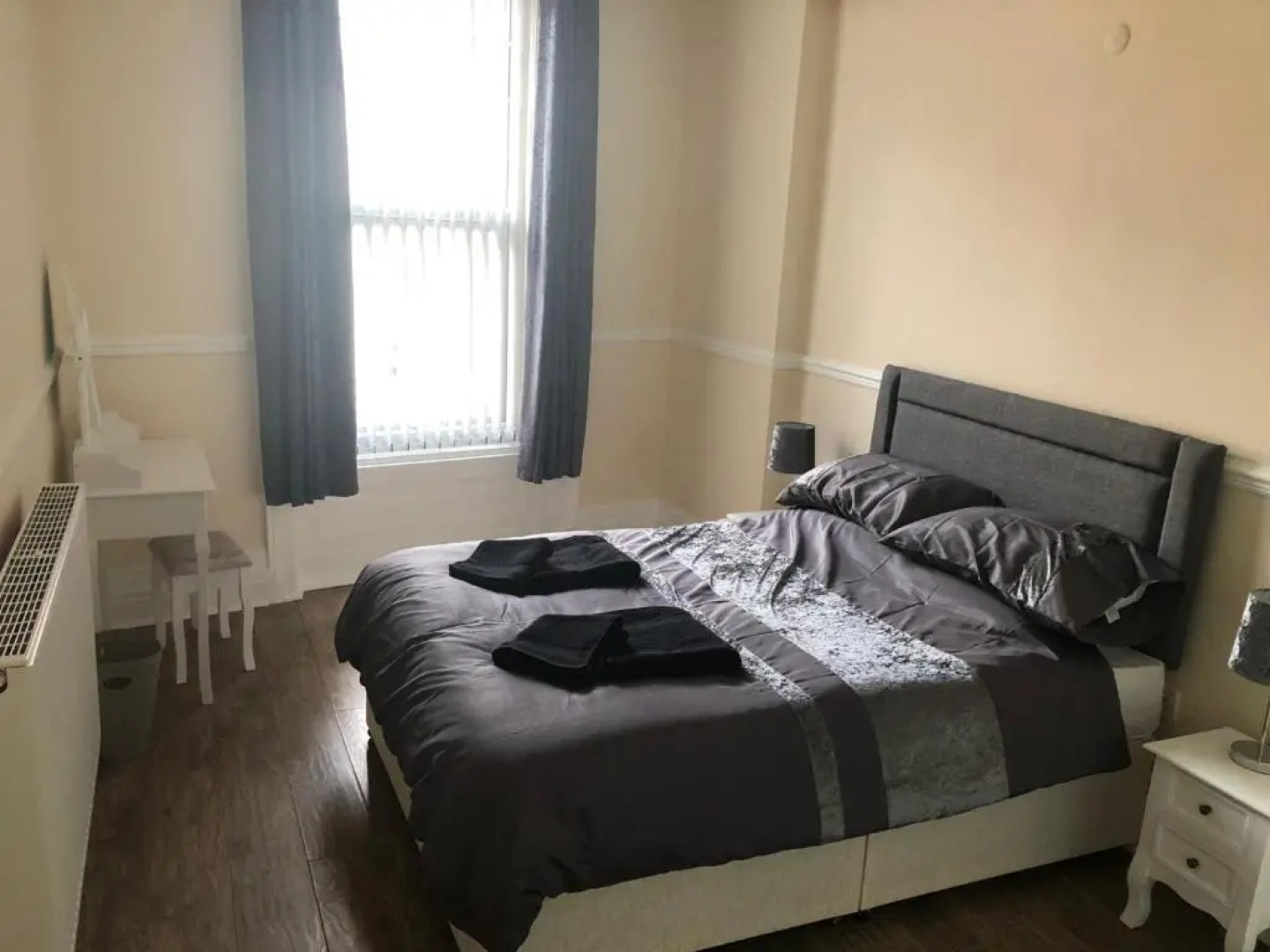 Sandy Pad's Apartments