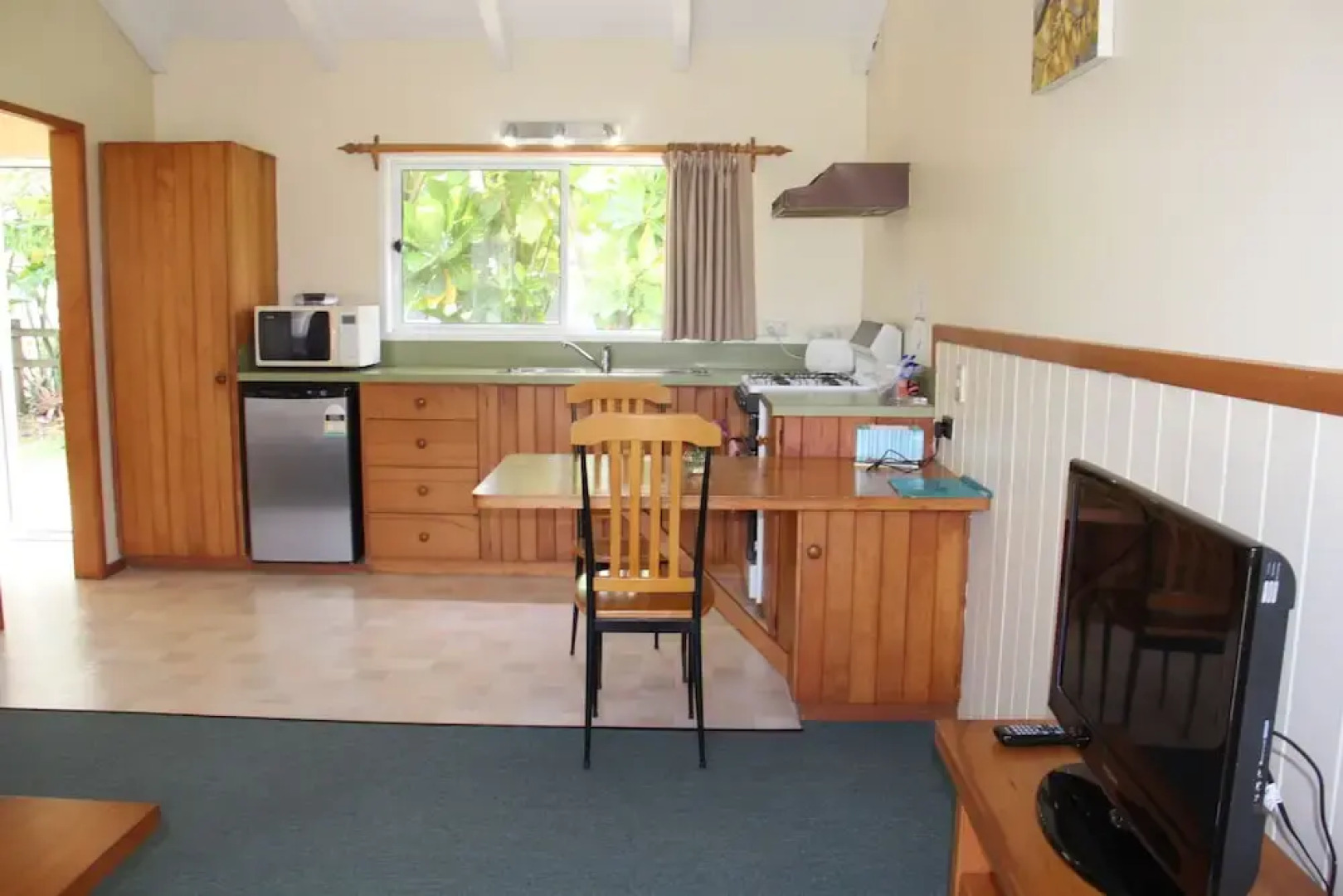 Saints Holiday Apartments