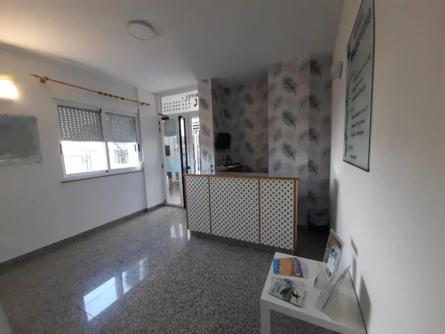 Hotel Valdoviño Express