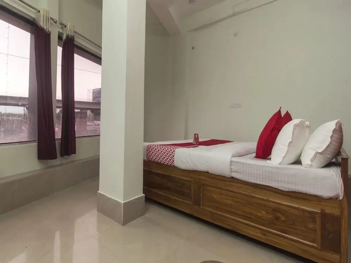 Hotel Aquarium By OYO Rooms