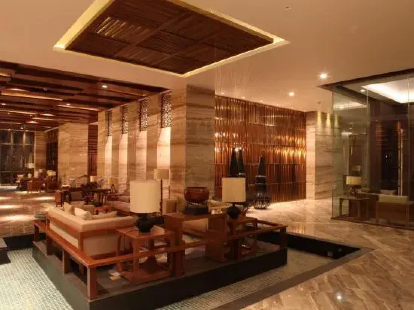 Sanmenxia Feicui Lichi Hot Spring Resort Hotel