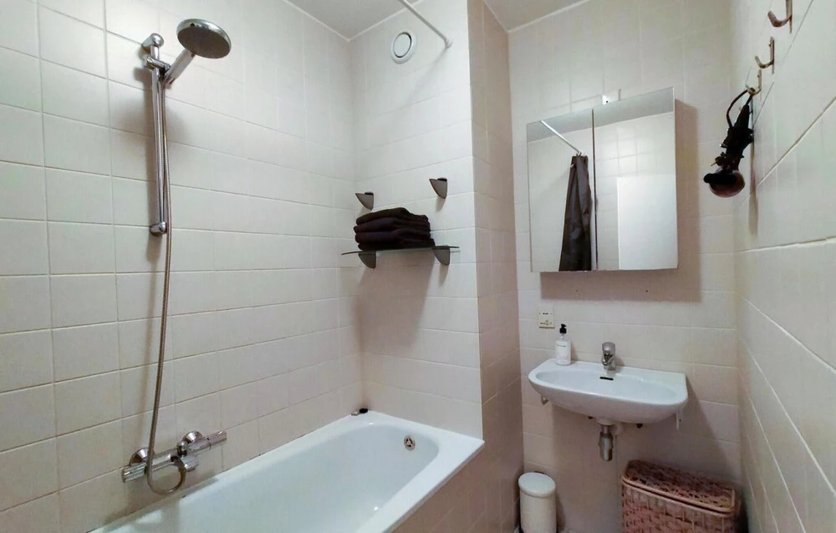 Stunning Home in Bruinisse With Wifi and 2 Bedrooms