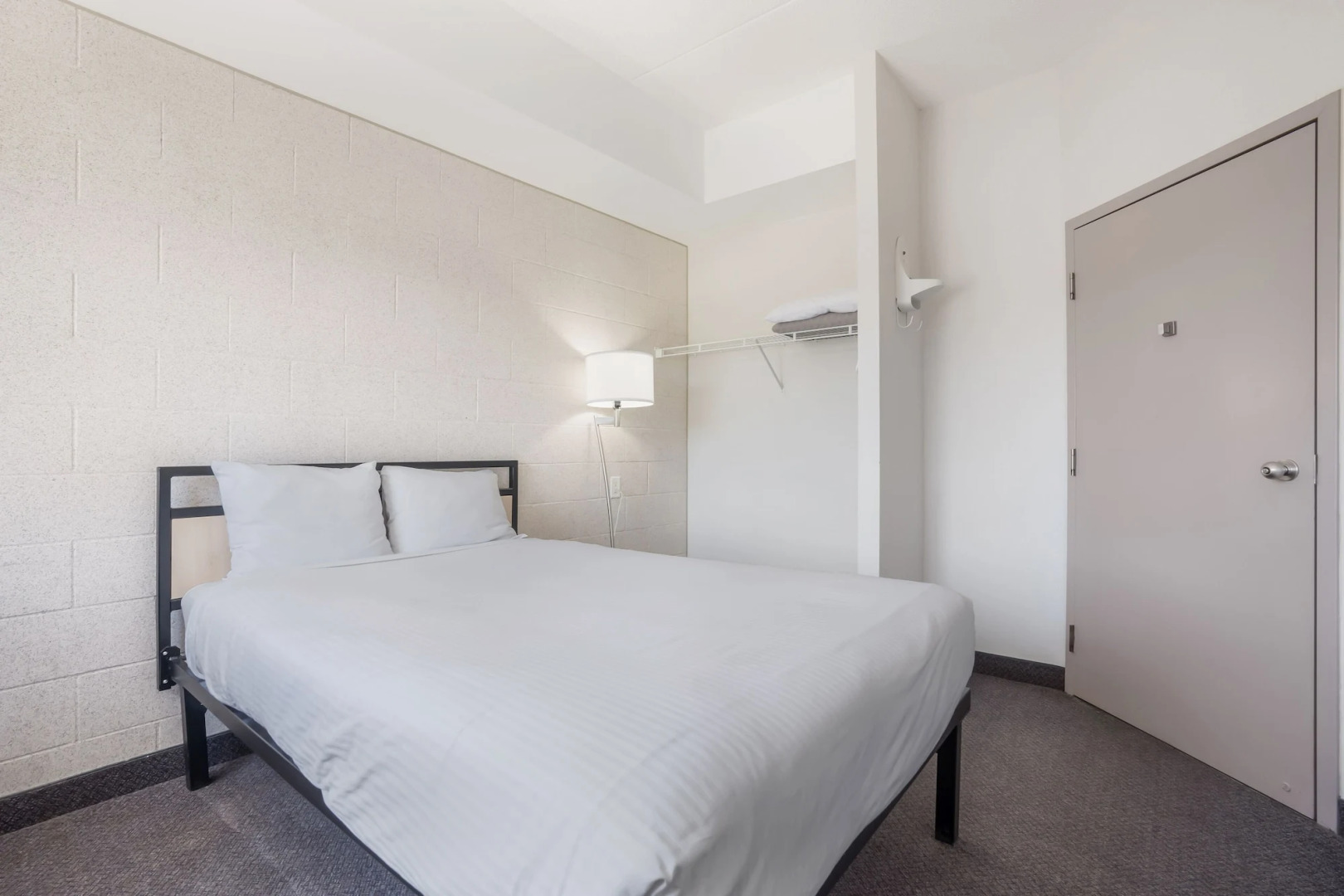 Residence & Conference Centre - Niagara-on-the-Lake