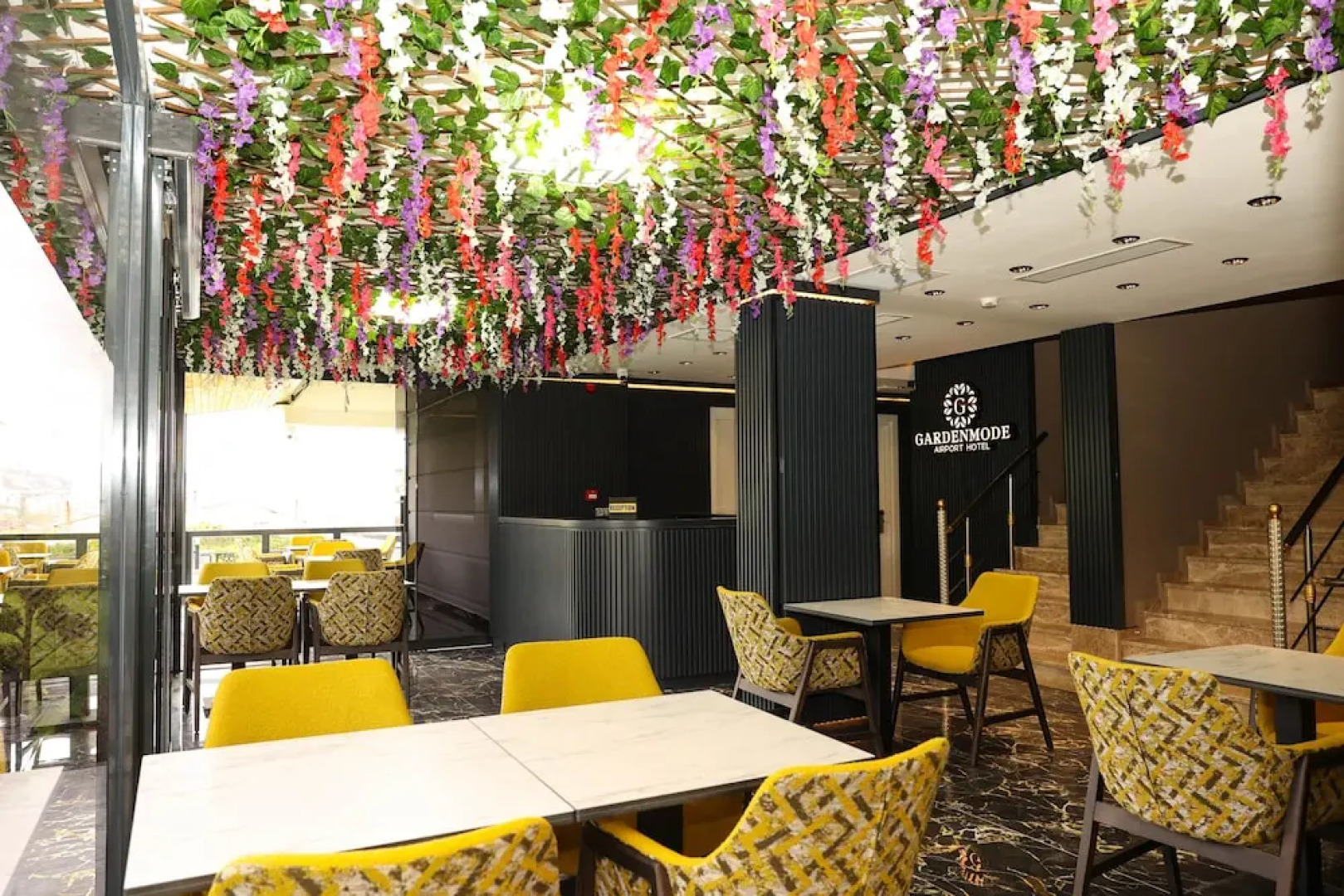 Garden Mode Airport Hotel