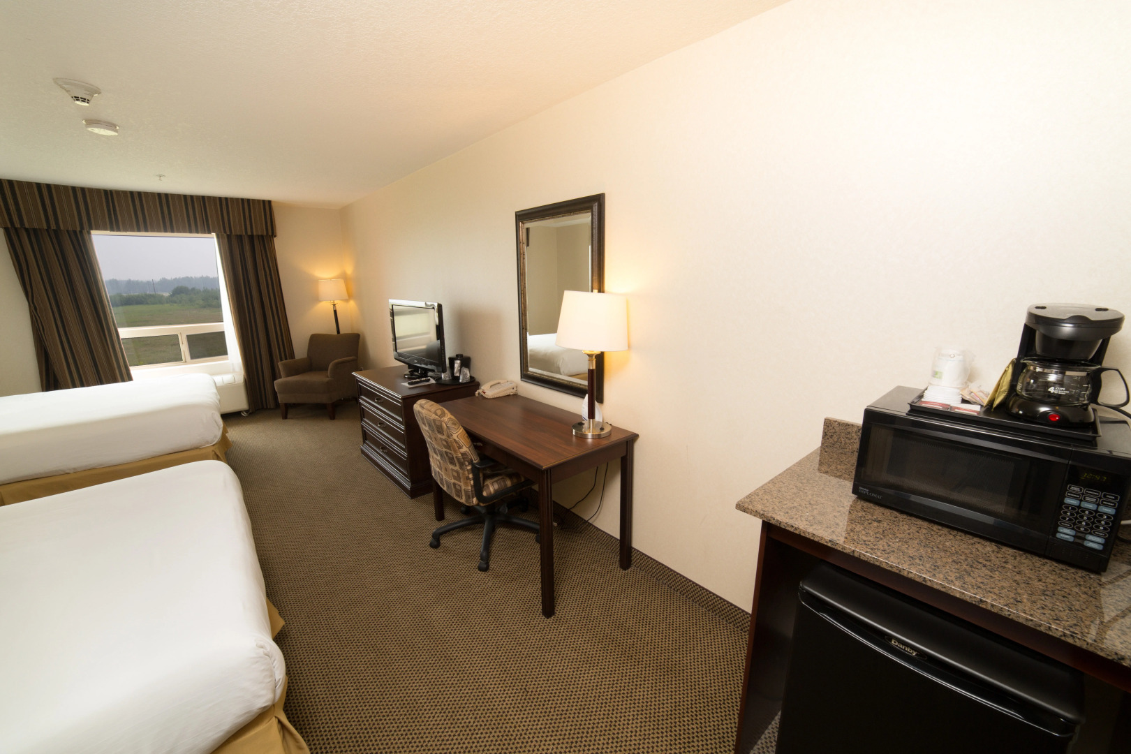 Holiday Inn Express Hotel & Suites WHITECOURT by IHG