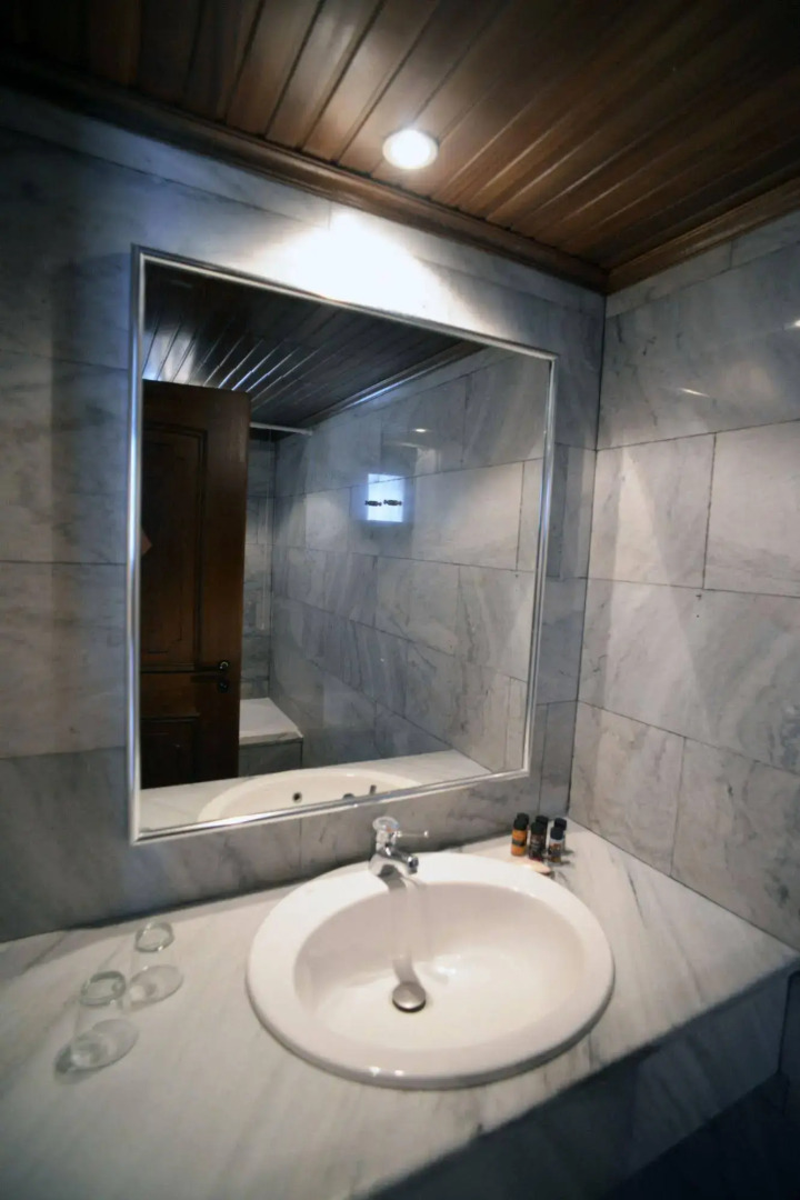 Porto Paros Hotel & Villas