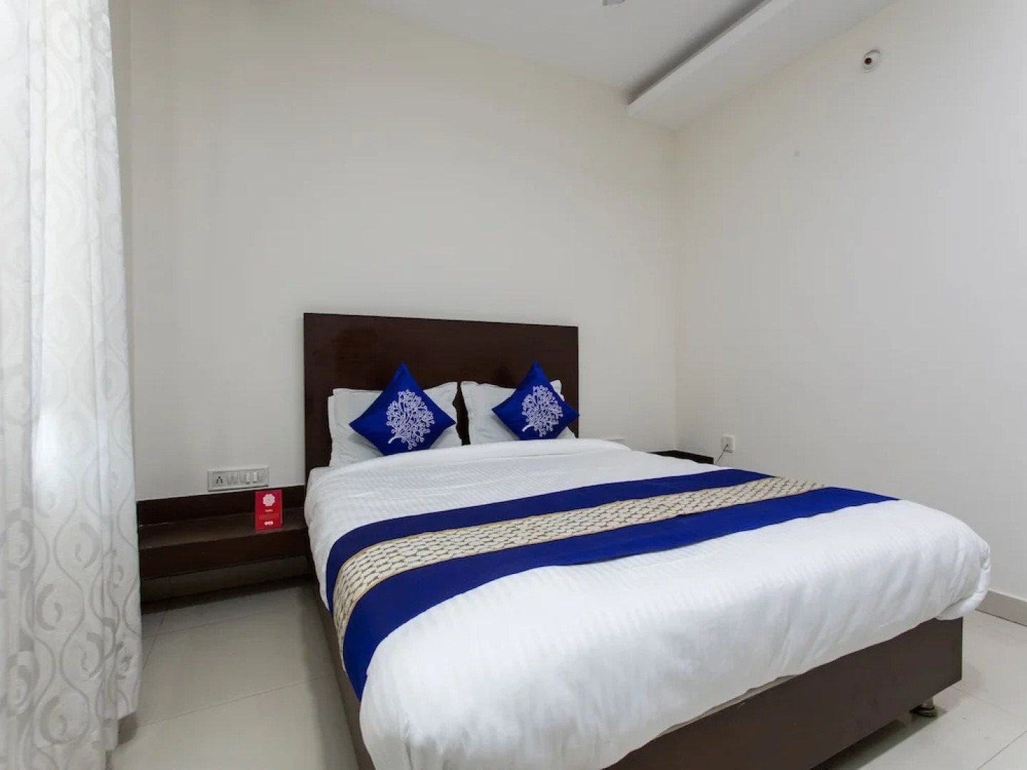 OYO 12475 Hotel Maheshwari