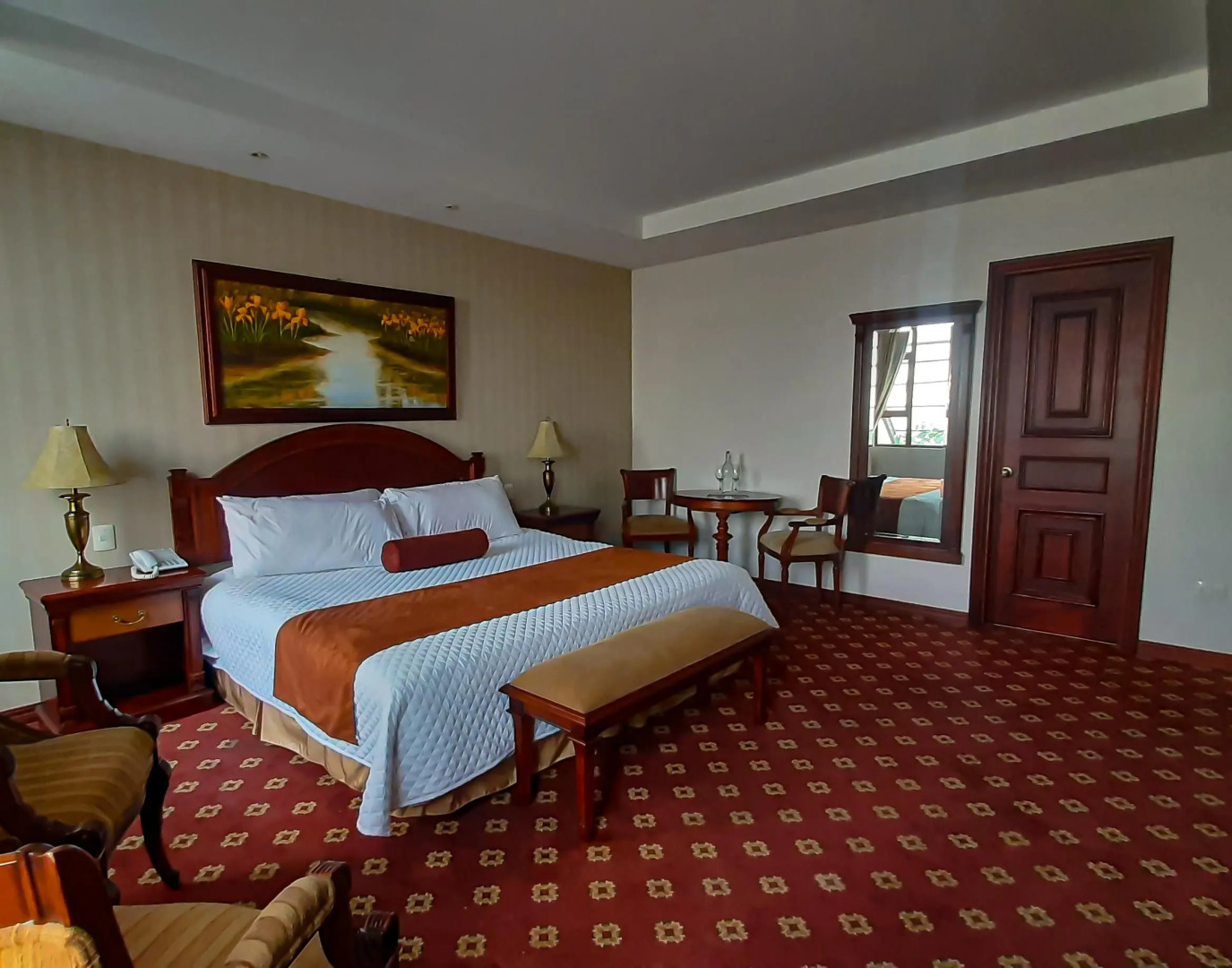 Grand Victoria Boutique Hotel