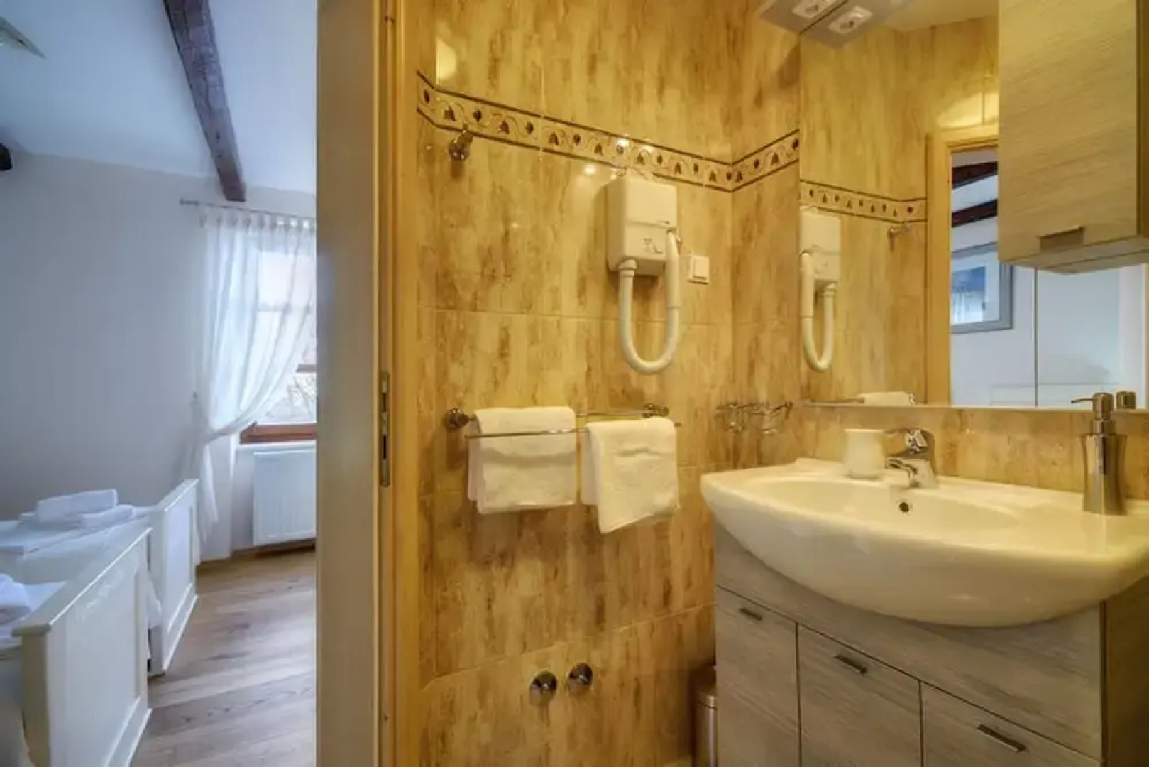 Holiday Home in Golas With Private Pool