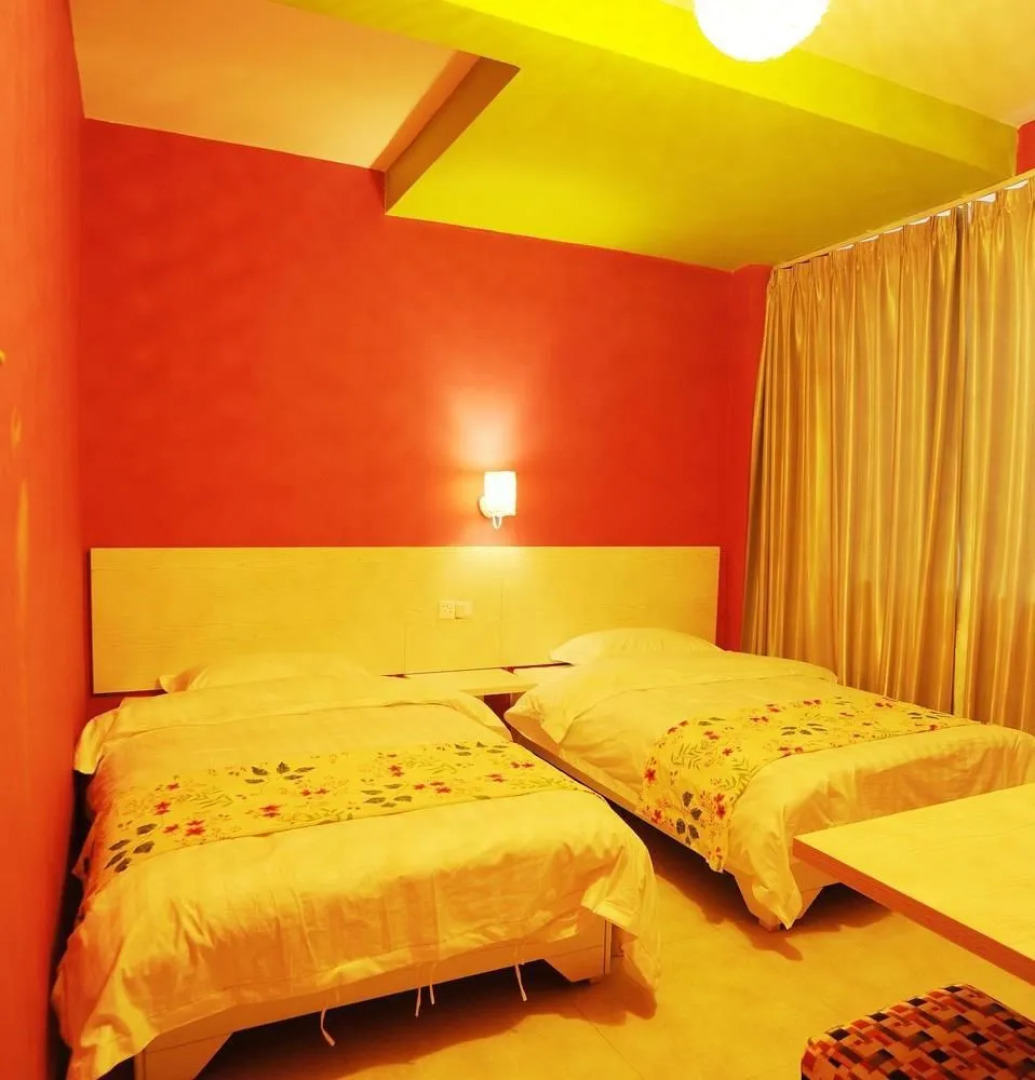 阳朔花果山主题酒店