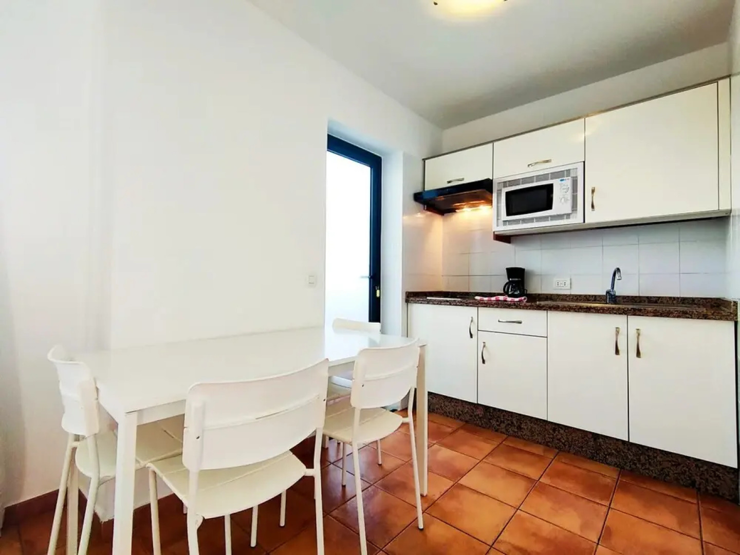 Cozy 2 Bedroom Apartment Near Beach Los Cancajos