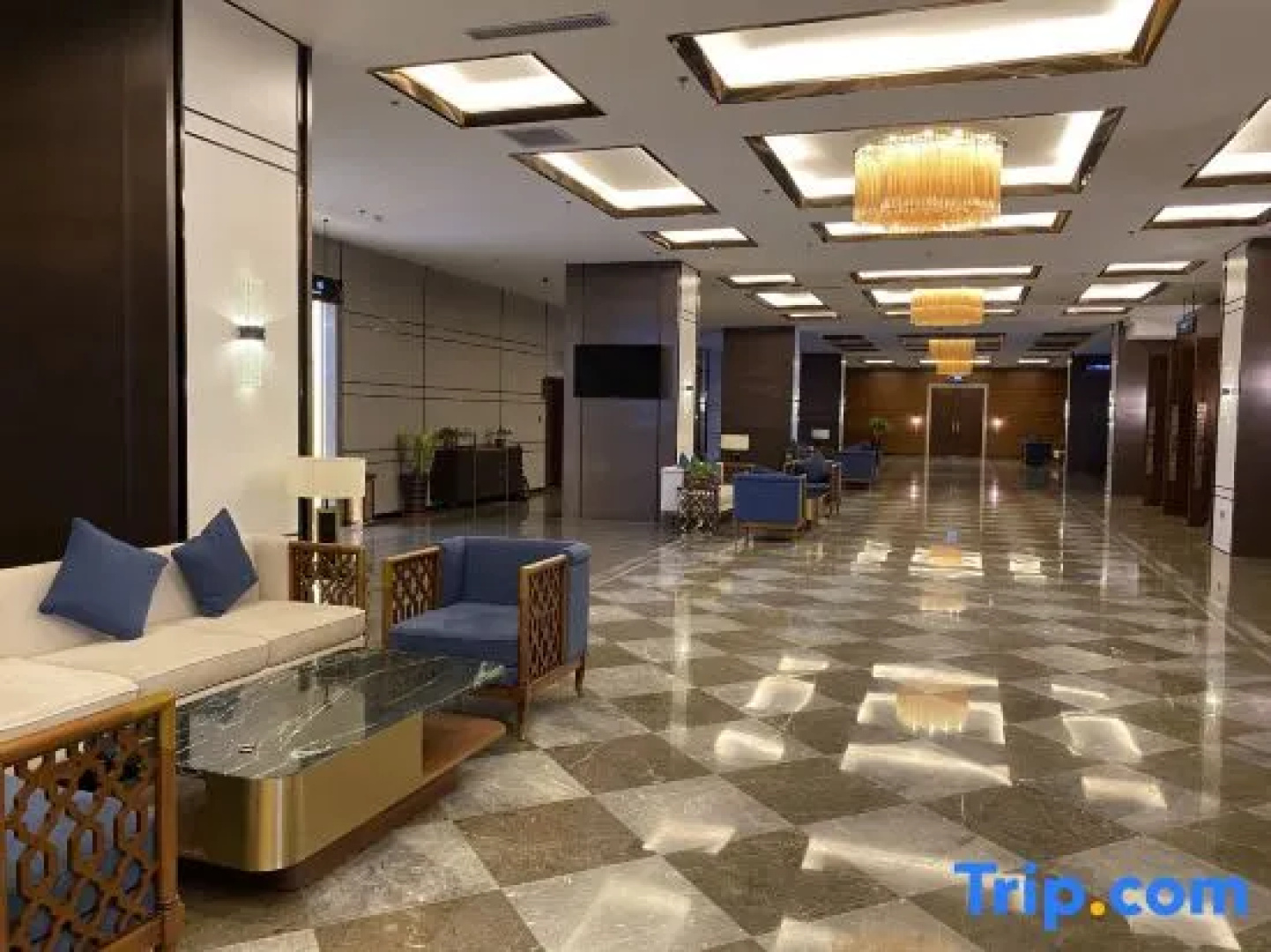 Suihua Jinding Haitian International Hotel