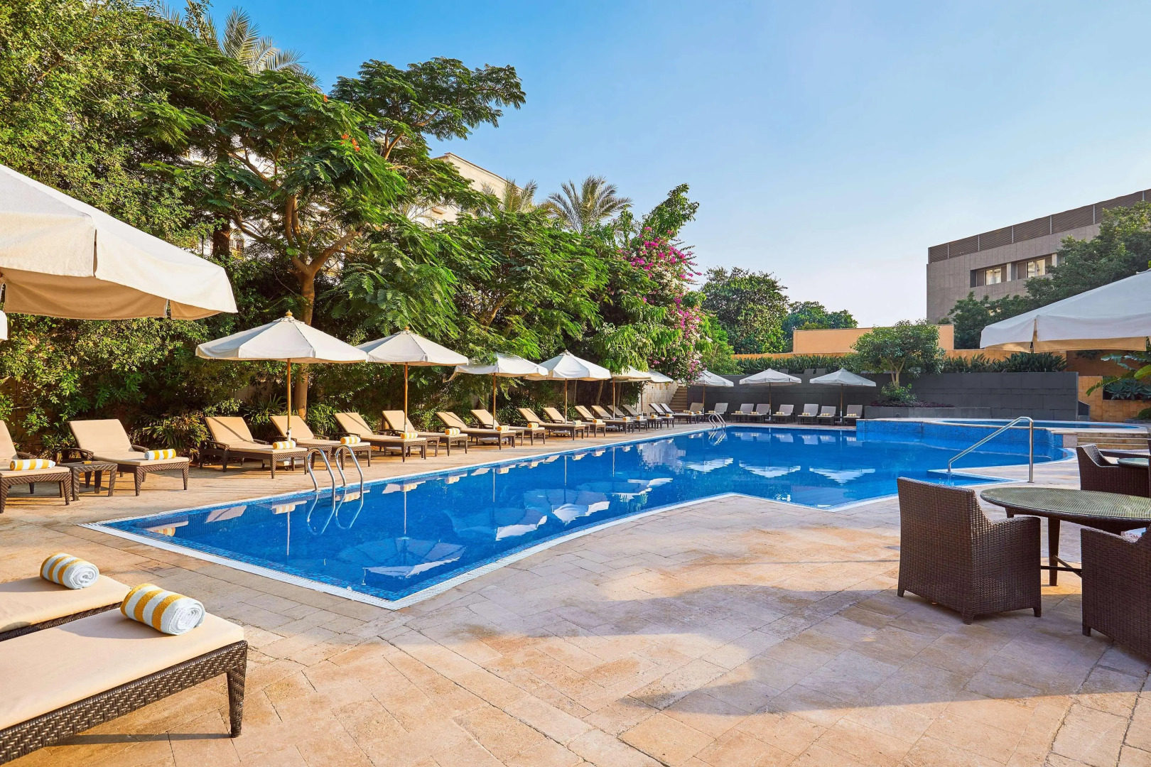 Отель Waldorf Astoria Cairo Heliopolis