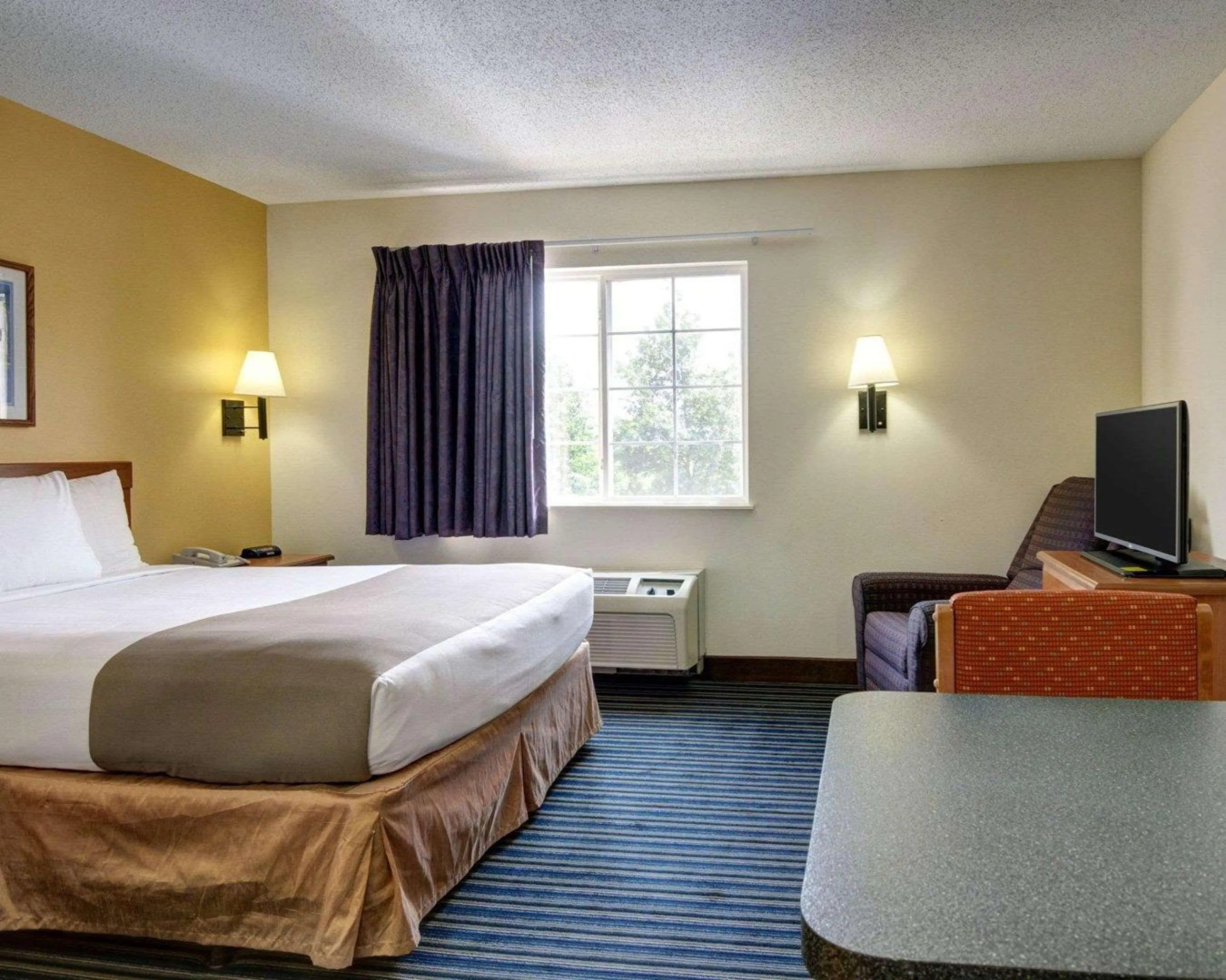 Suburban Studios Sterling - Washington Dulles