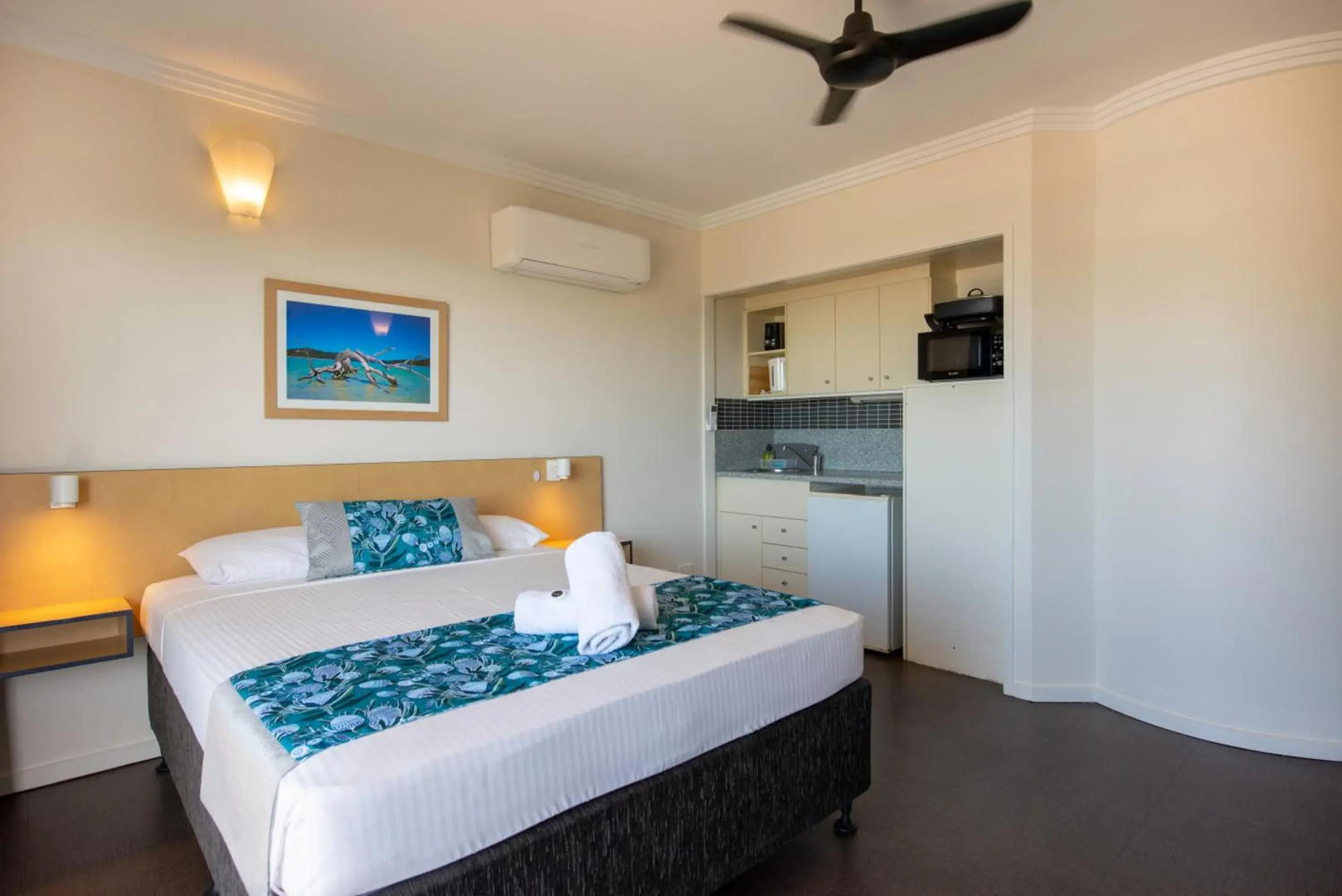 Coral Sea Vista Apartments