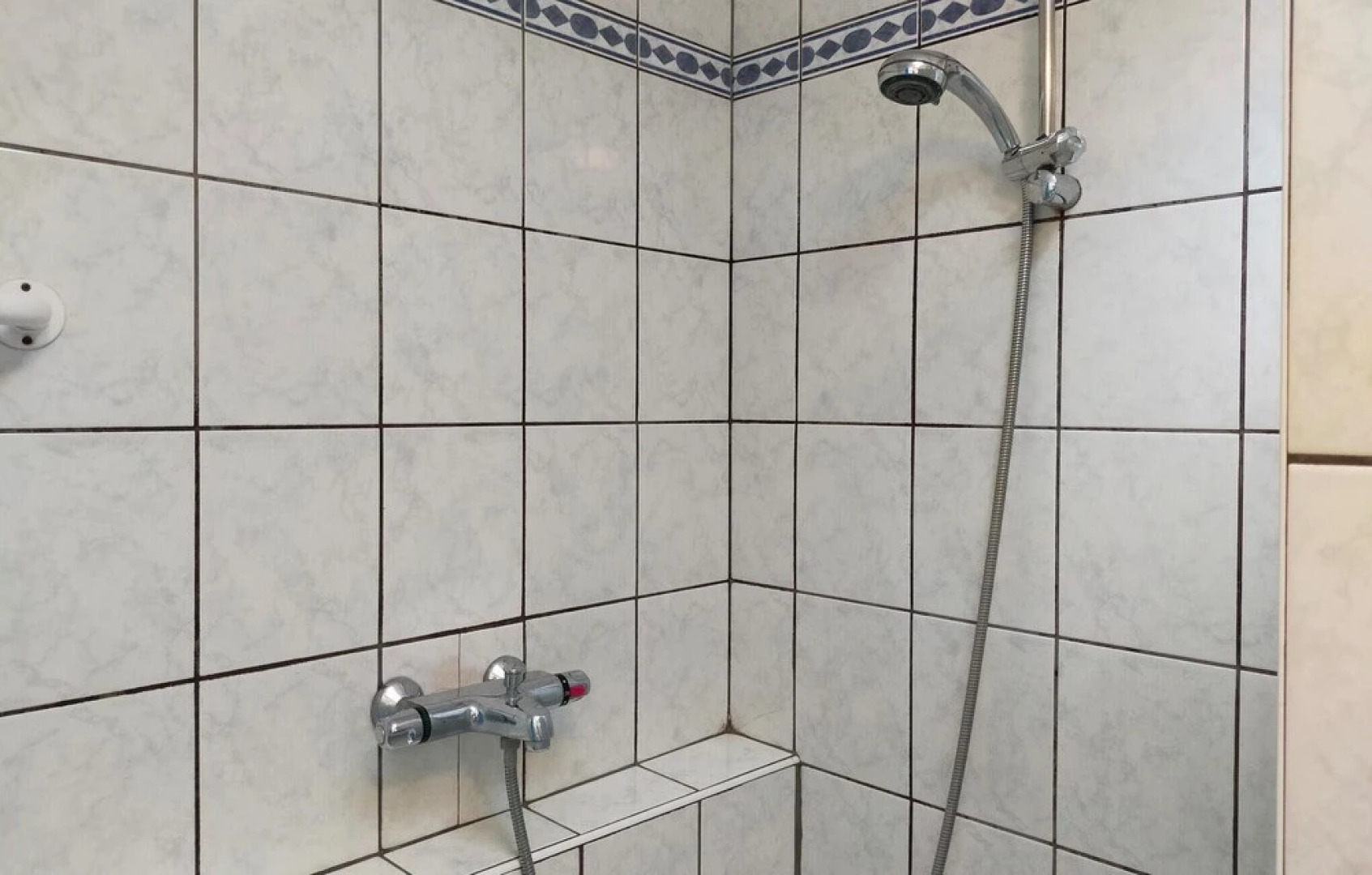 Beautiful Home in Rekem-lanaken With Wifi and 2 Bedrooms