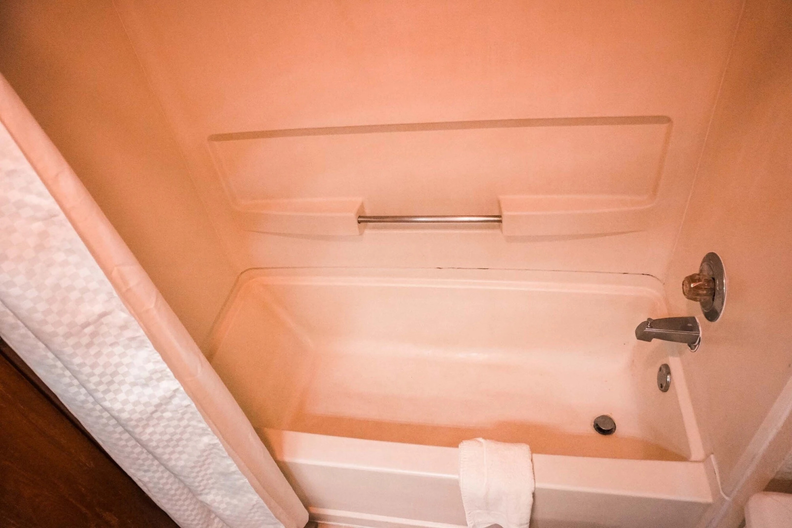 American Inn and Suites Dundee