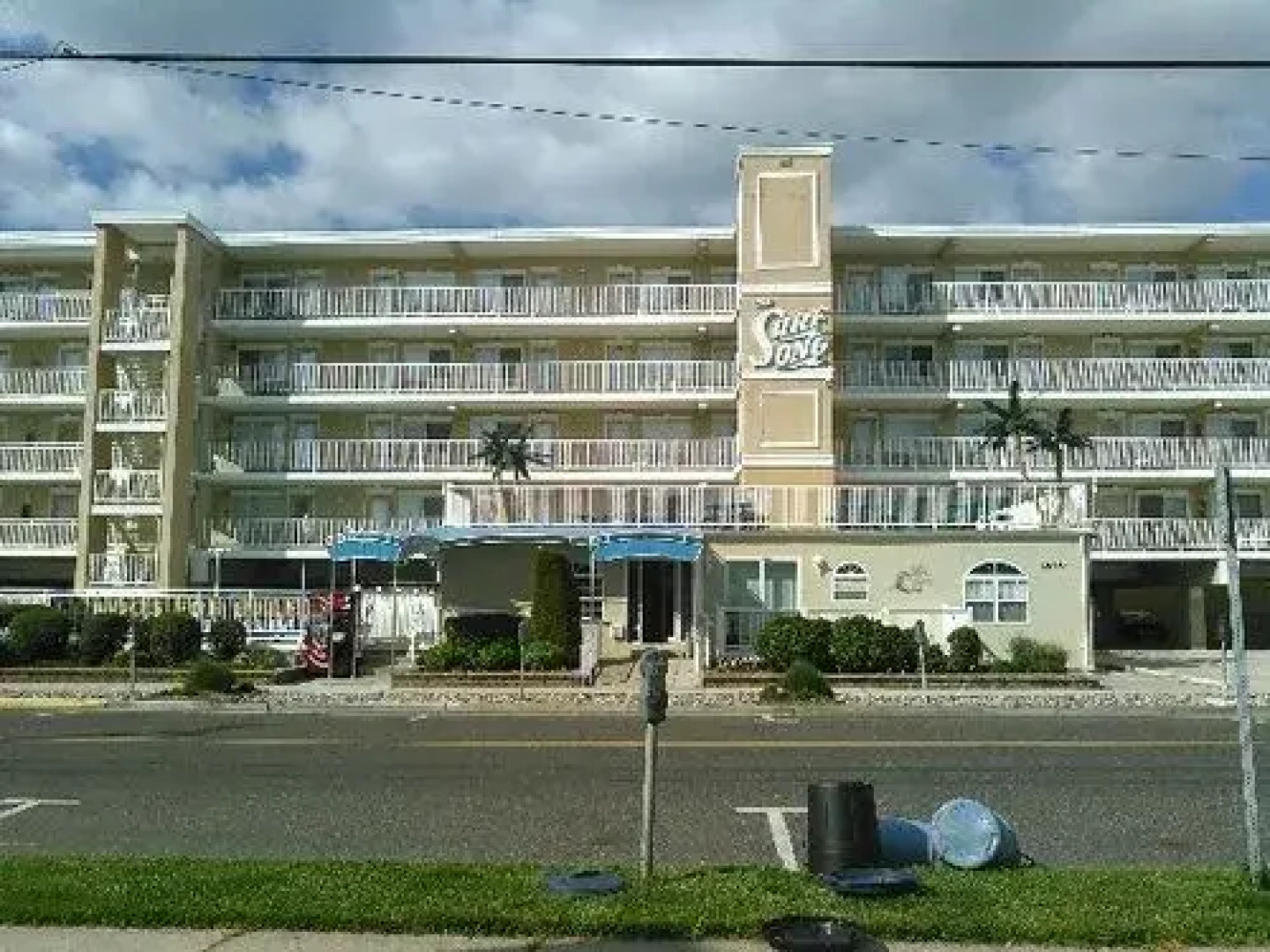 Surf Song Beach Resort of North Wildwood