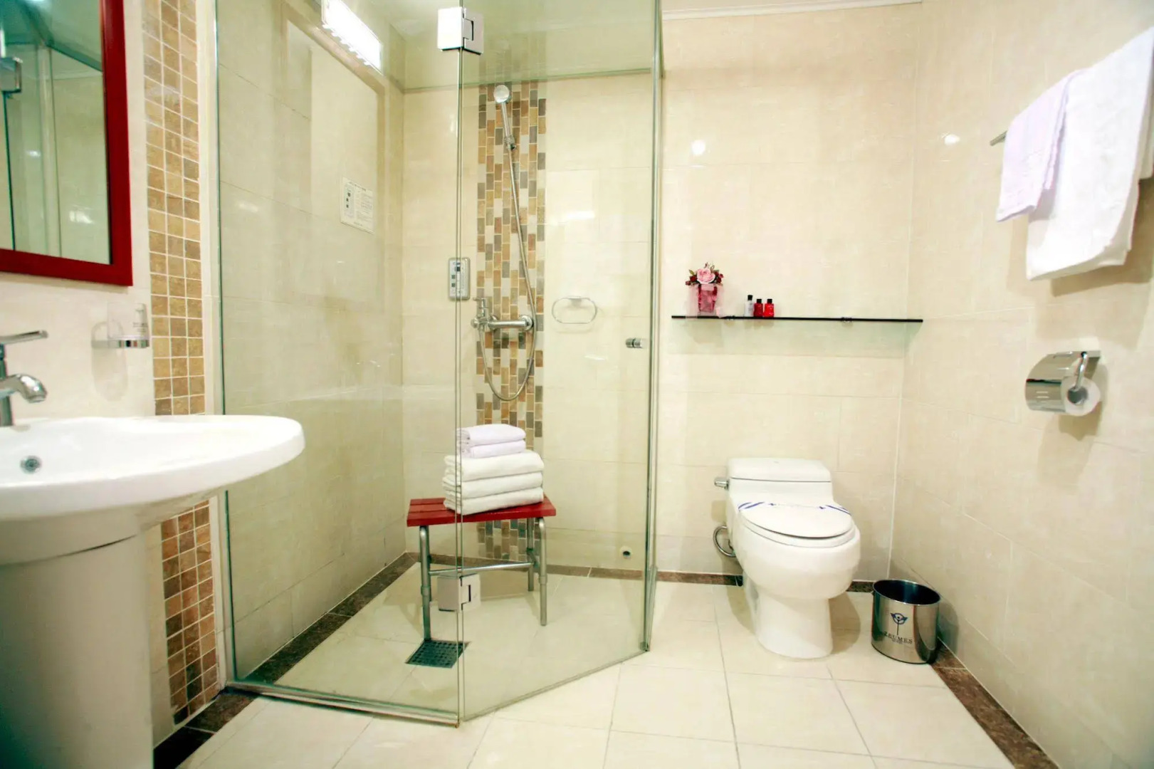 Incheon Airport Hotel Zeumes