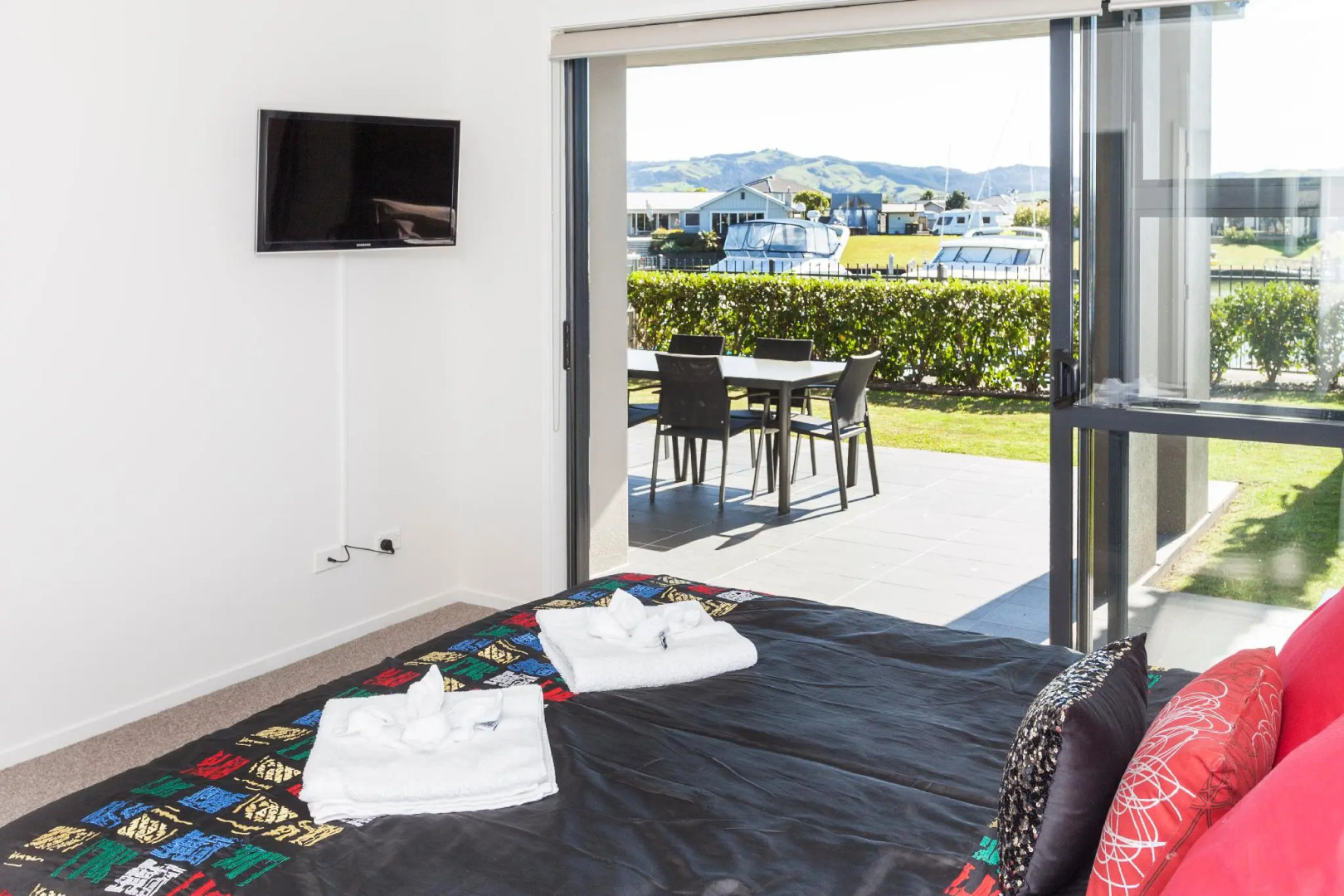 Sovereign Pier on the Waterways