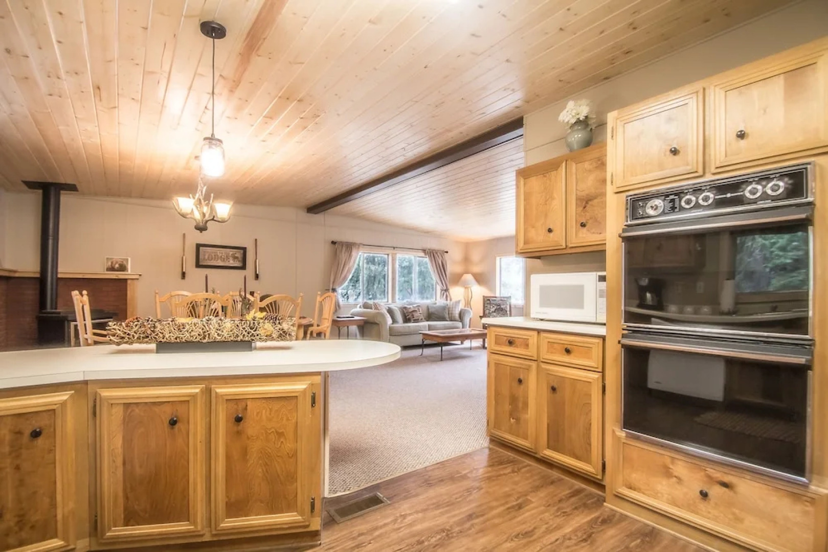 Heavenly Lake Haven Apartment 3 NW Comfy Cabins