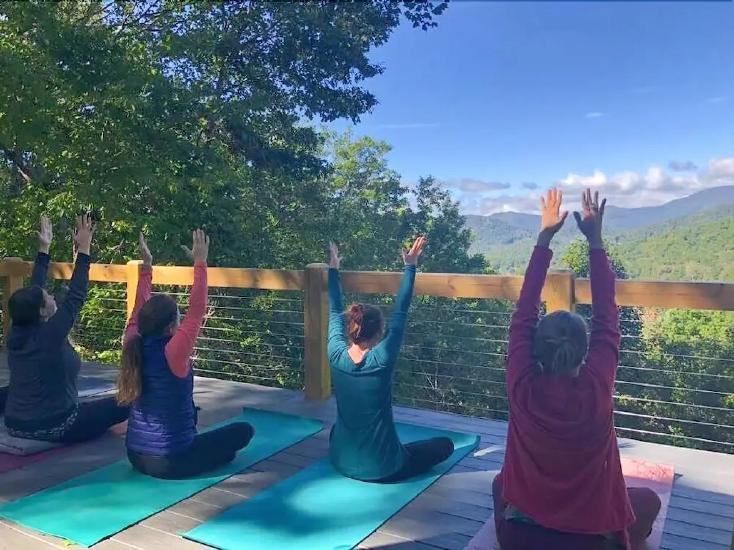 732 Mountain Home 4 Bedrooms 2.5 Bathrooms Home