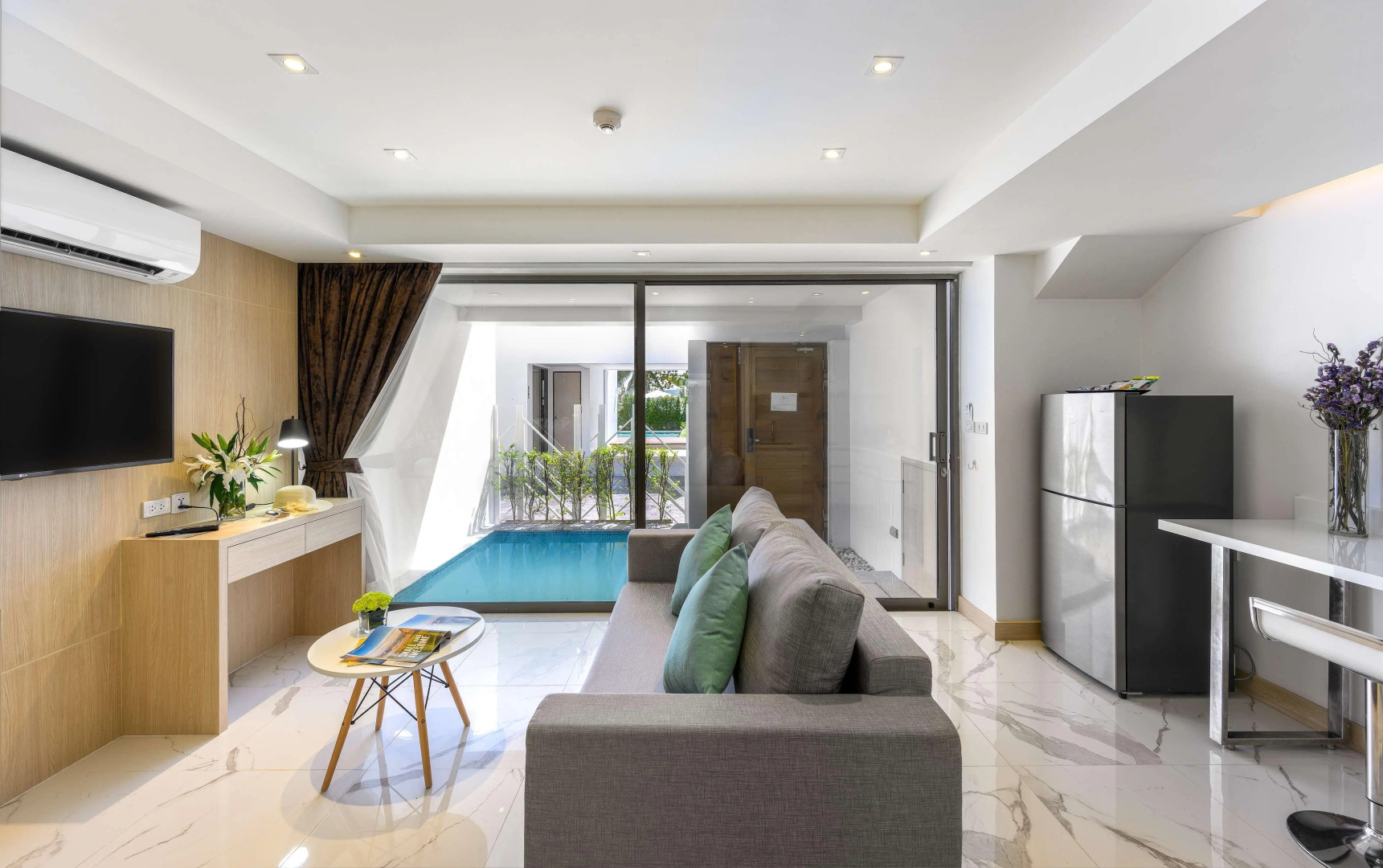 The Beachfront Hotel Phuket