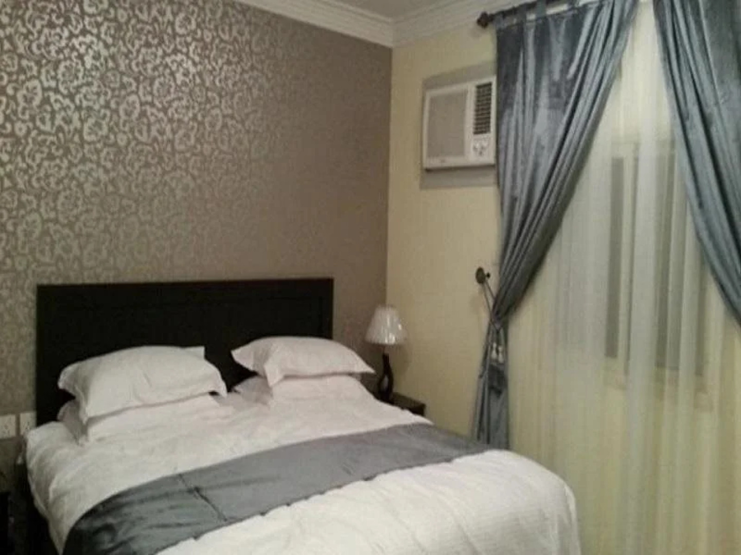 Lafontaine Rosa Aseer